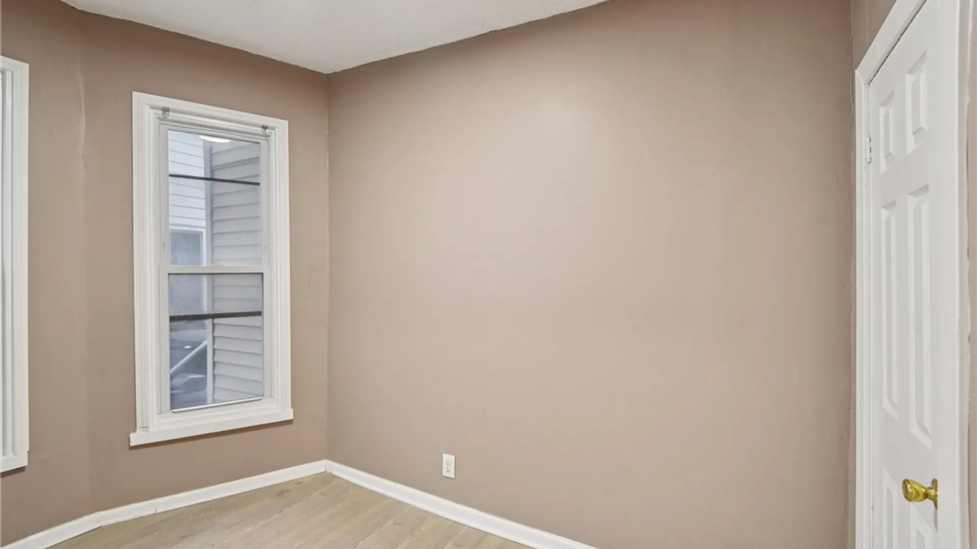 Property at 254 Lexington Avenue, Rochester, NY 14613 15