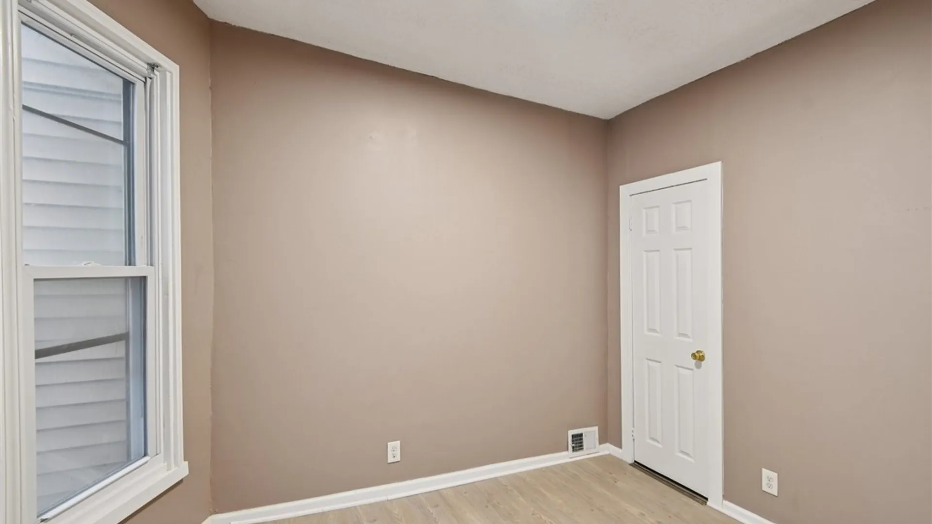 Property at 254 Lexington Avenue, Rochester, NY 14613 17