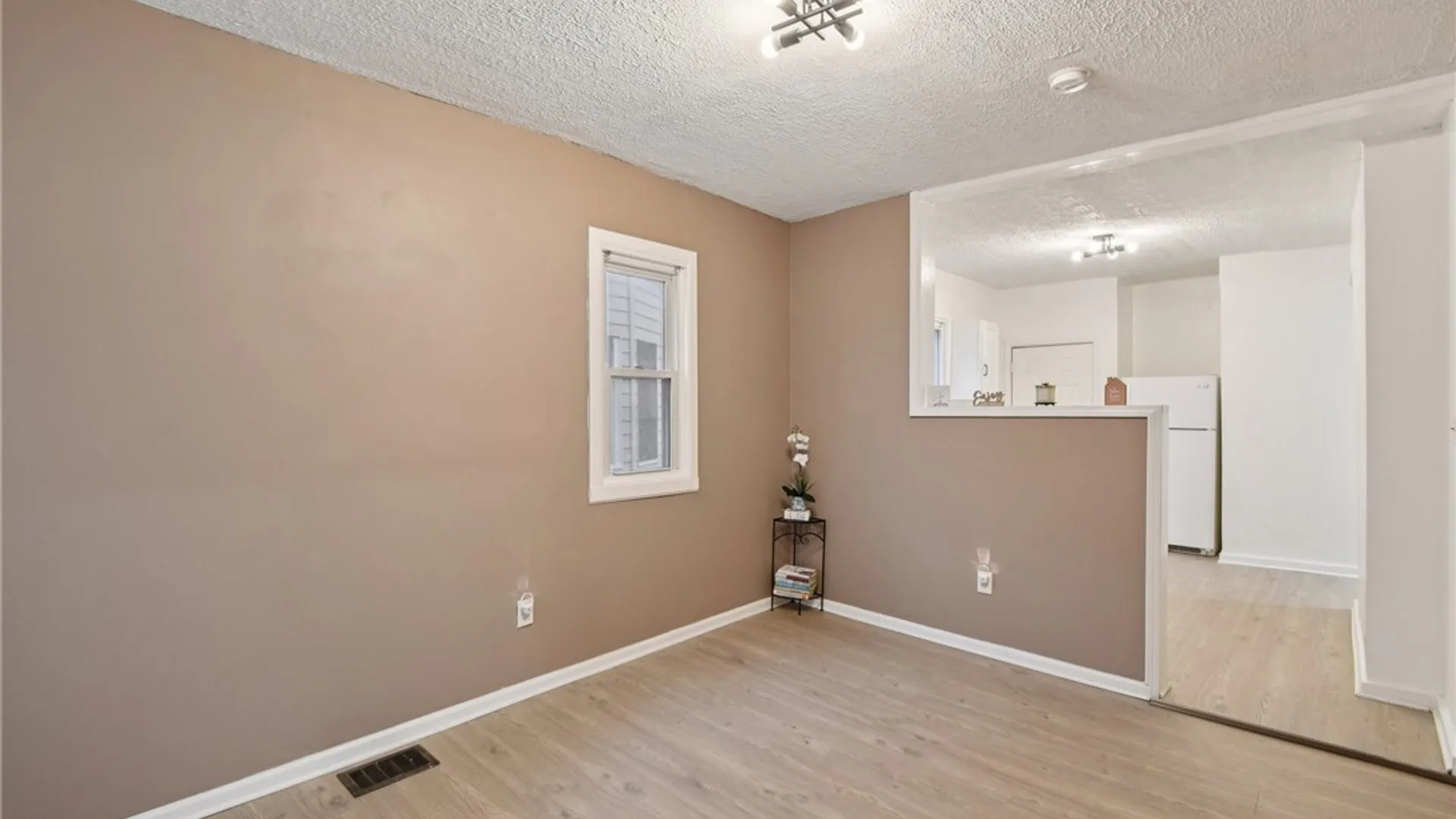 Property at 254 Lexington Avenue, Rochester, NY 14613 4