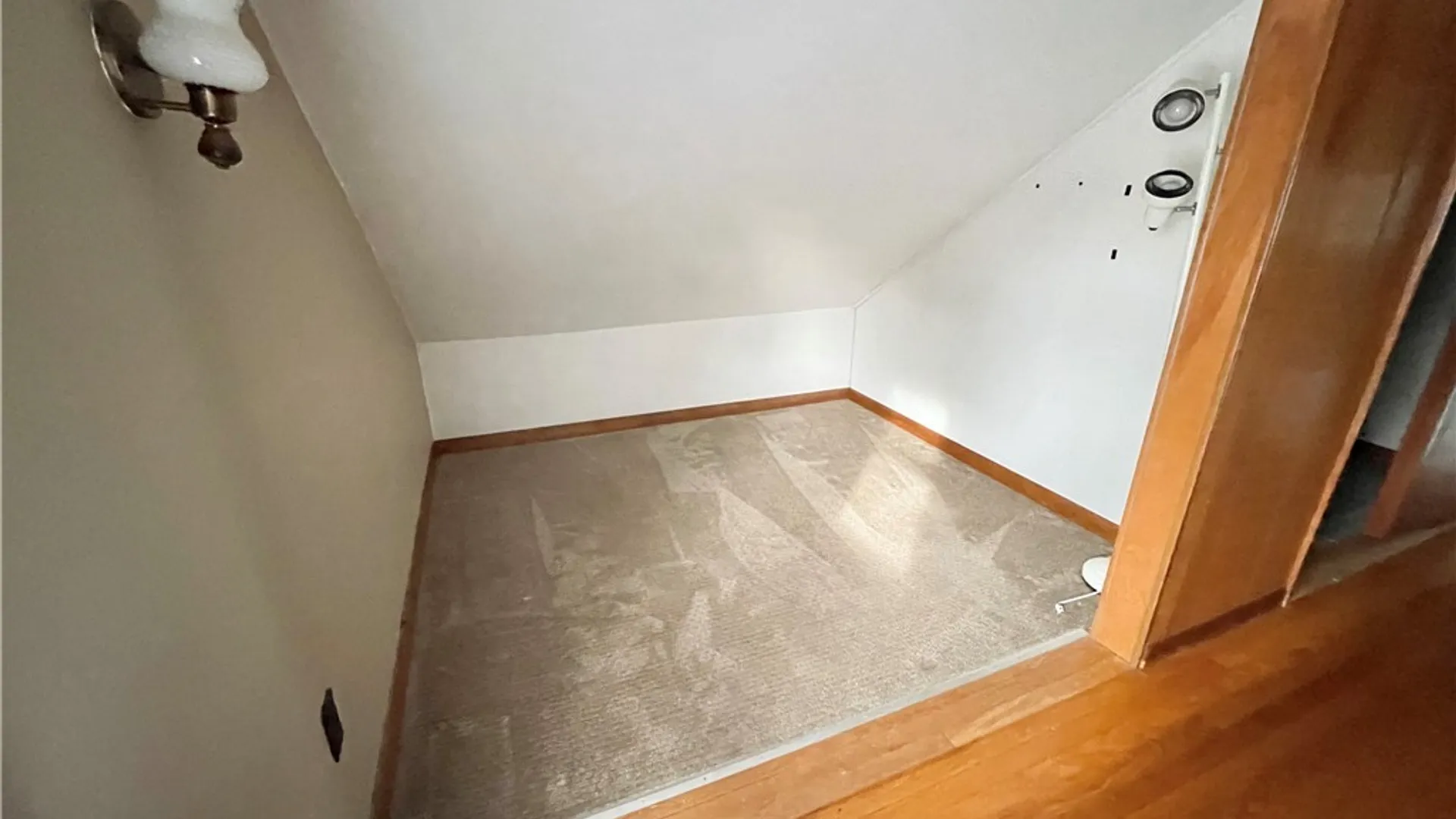 Property at 77 7th Street, Oswego, NY 13126 16