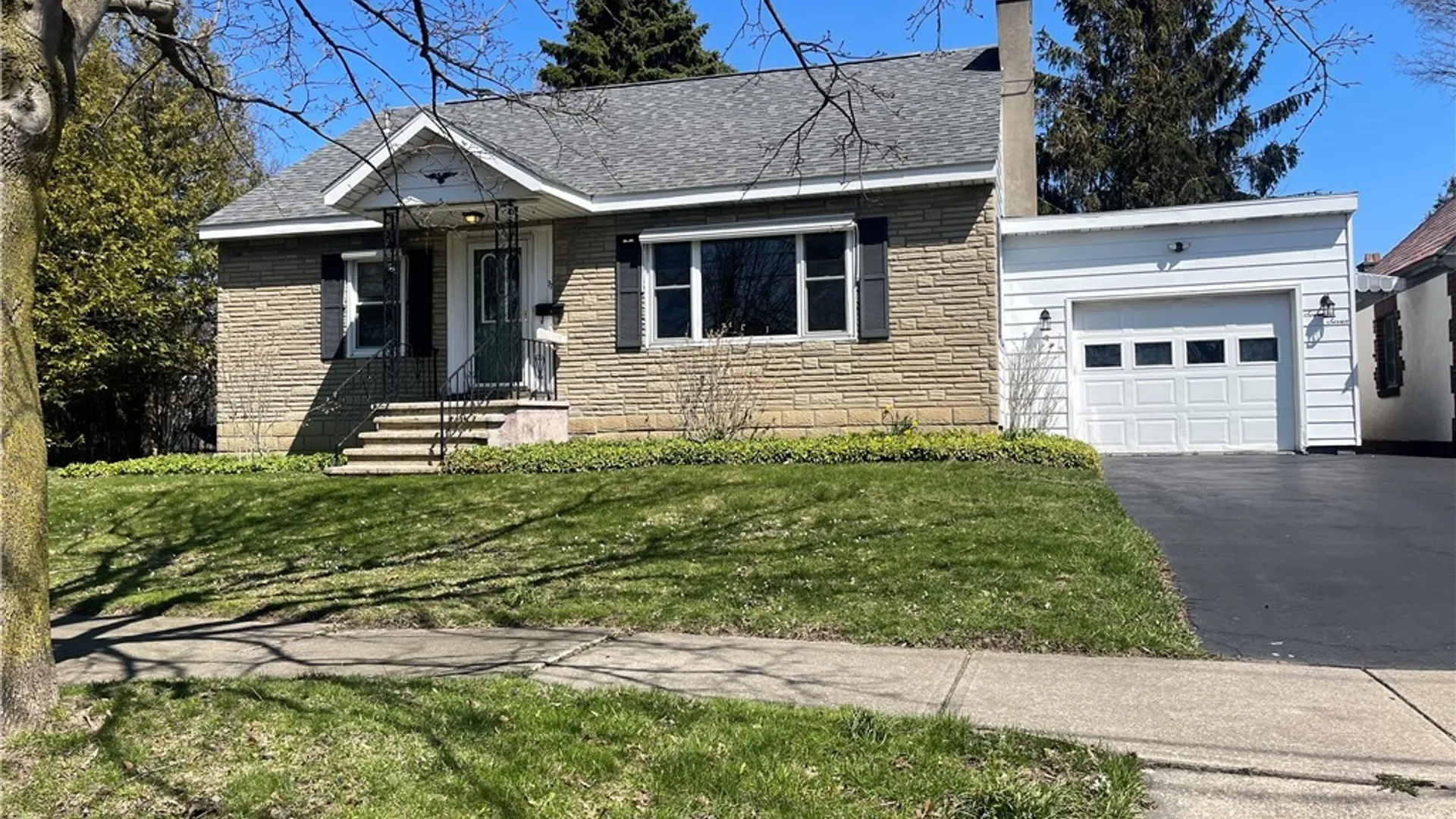 Property at 77 7th Street, Oswego, NY 13126 2