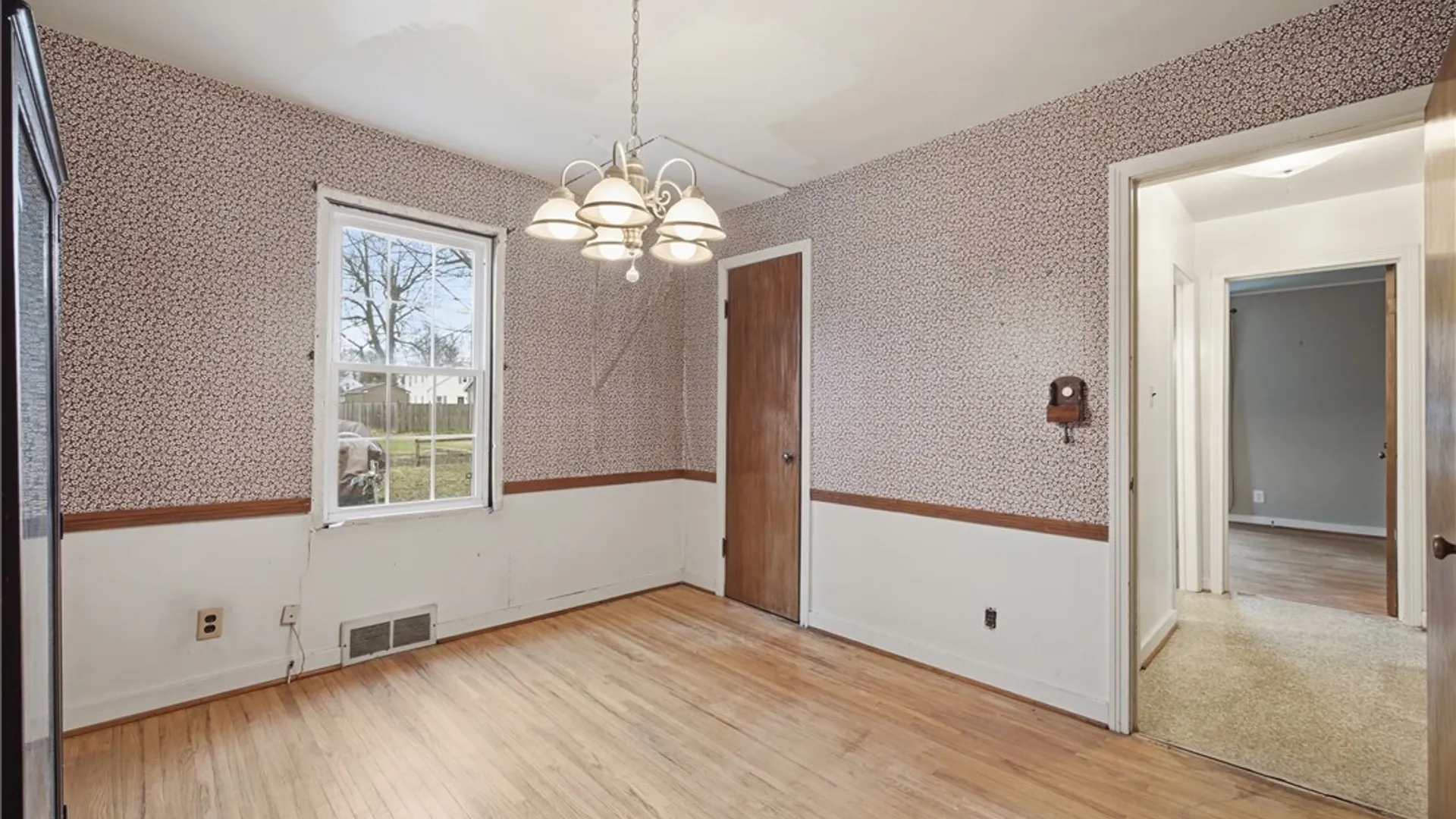 Property at 48 Century Drive, West Seneca, NY 14224 12