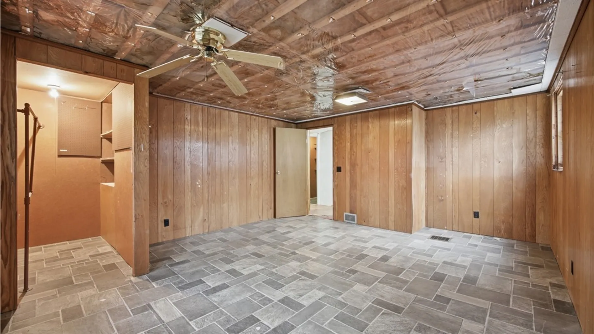 Property at 48 Century Drive, West Seneca, NY 14224 20
