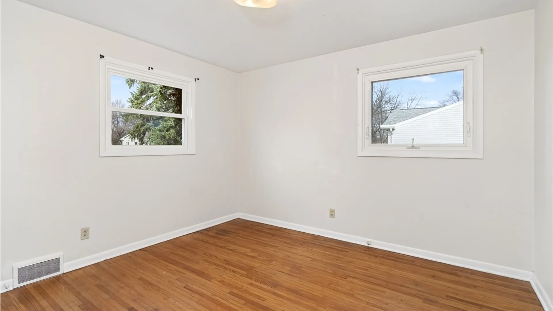 Property at 970 Elliott Drive, Lewiston, NY 14092 14