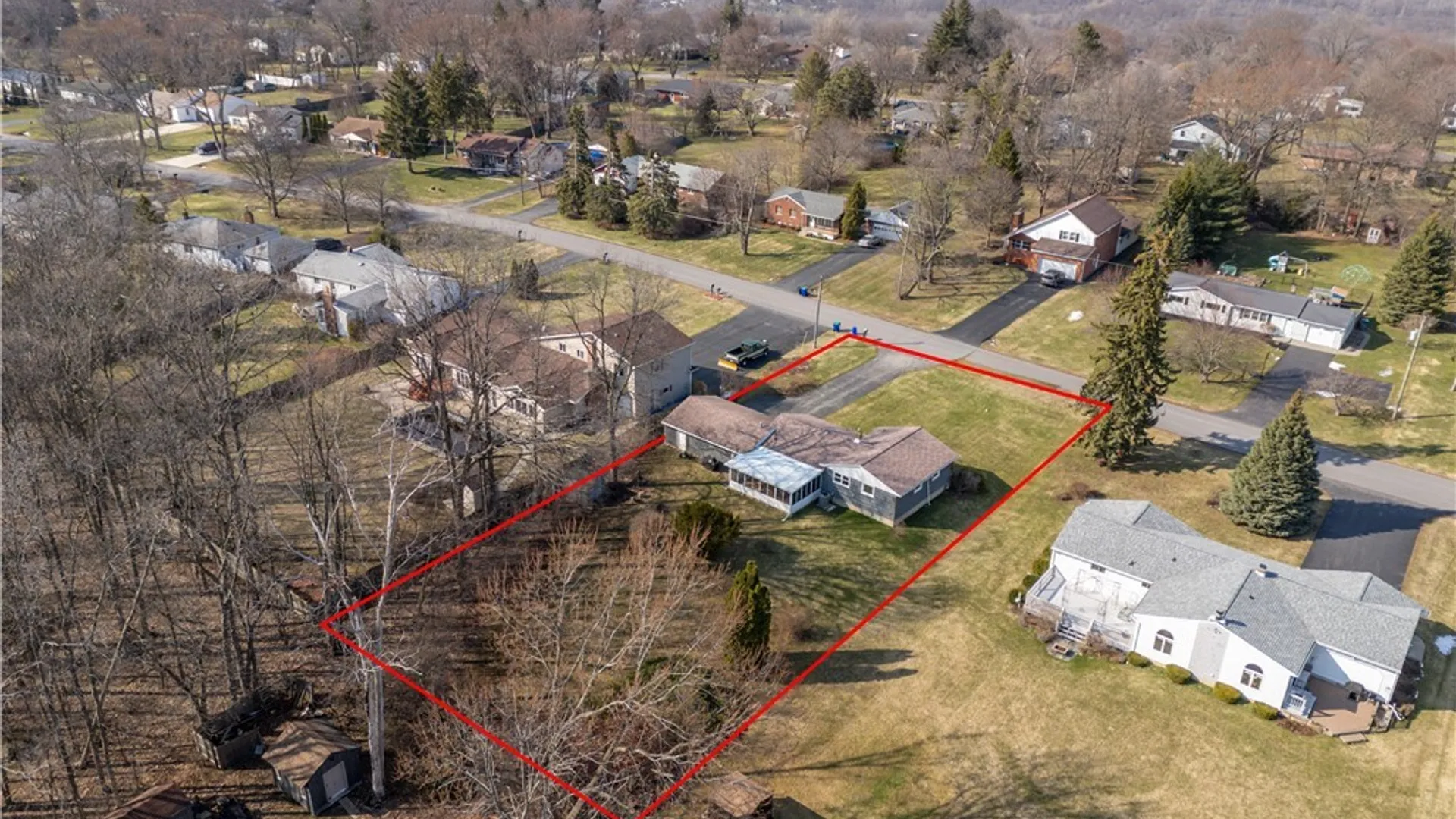 Property at 970 Elliott Drive, Lewiston, NY 14092 37