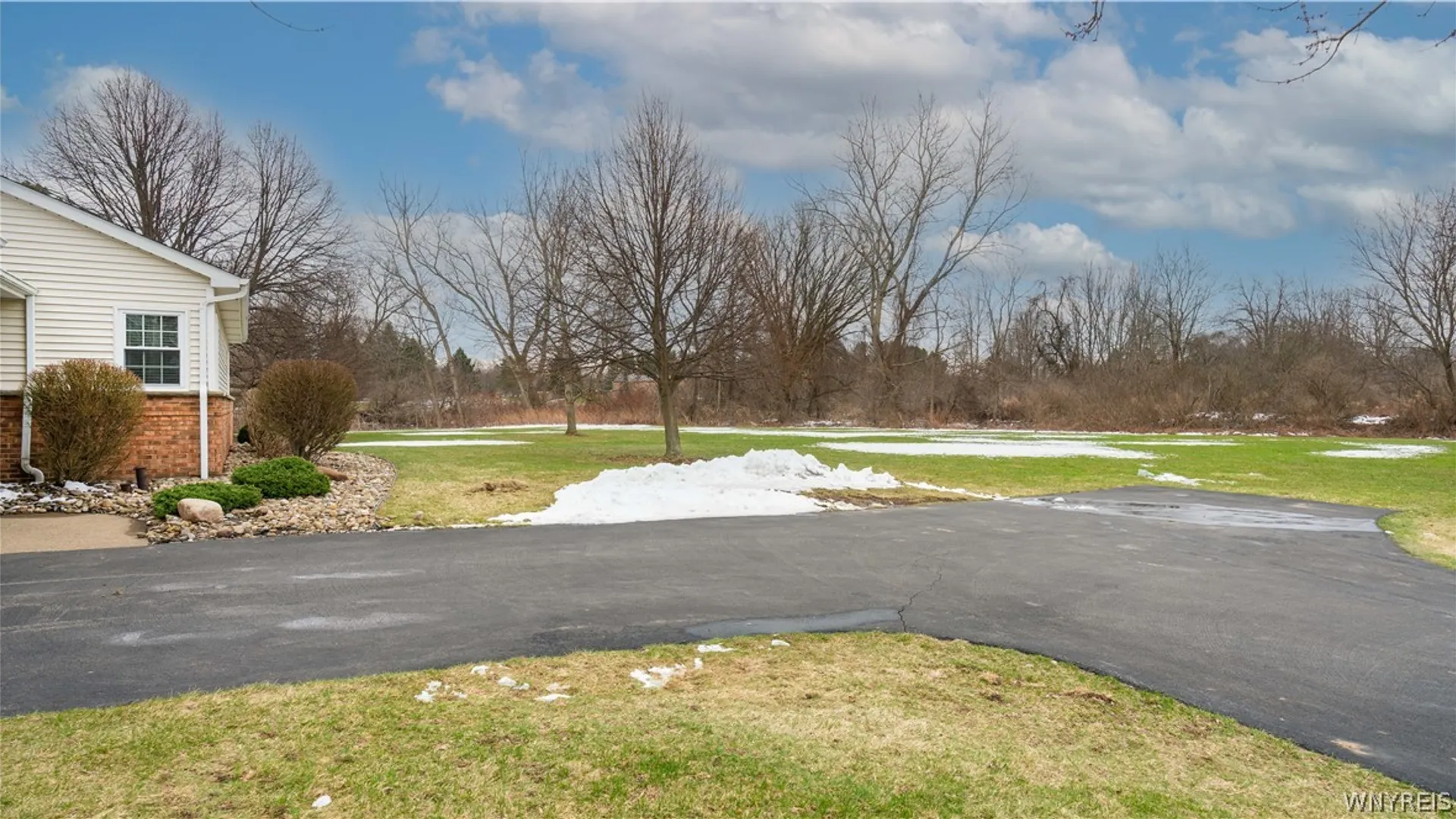 Property at 59 Southwick Drive, Orchard Park, NY 14127 30