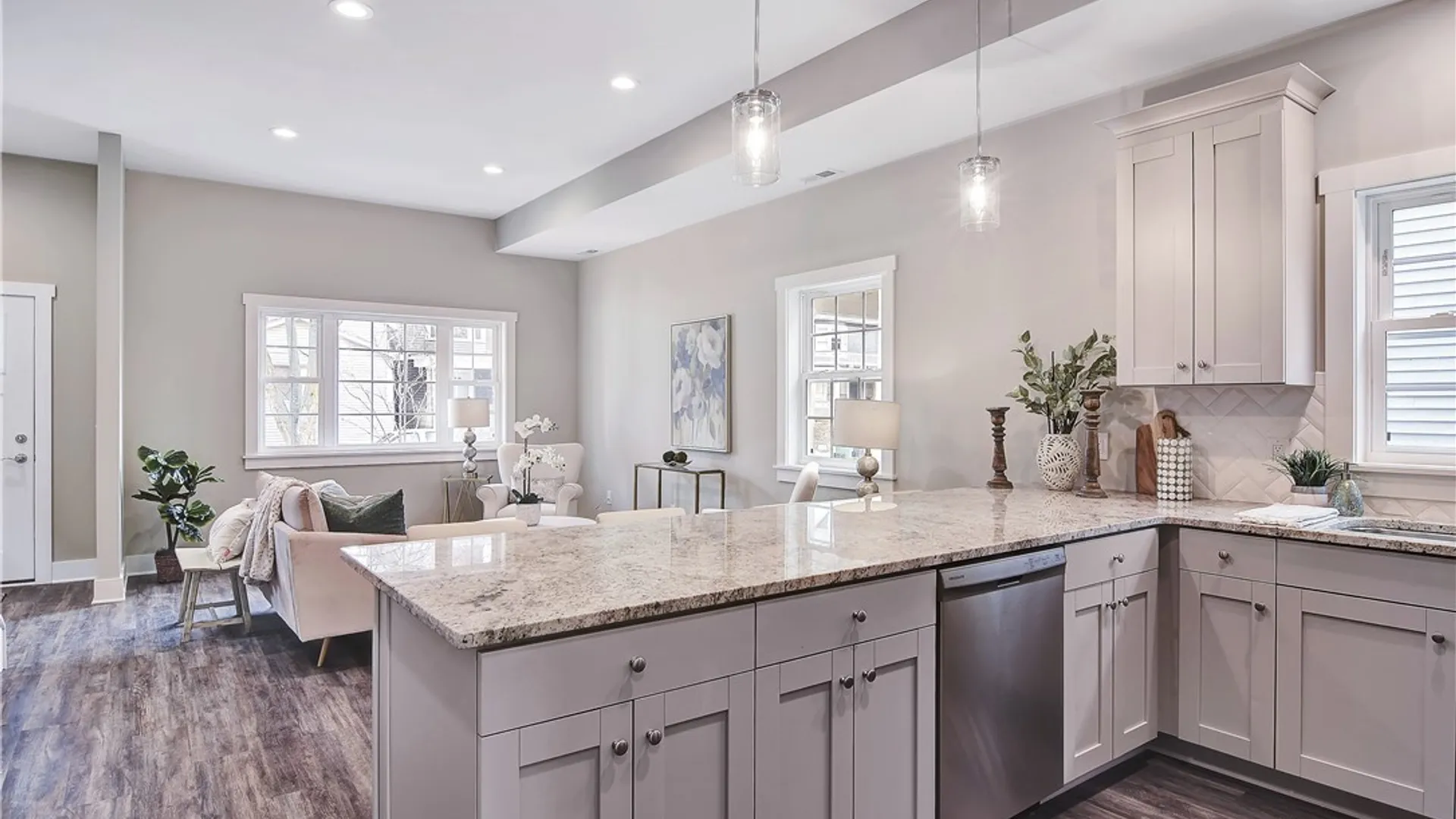 Property at 30 Horton Place, Buffalo, NY 14209 13