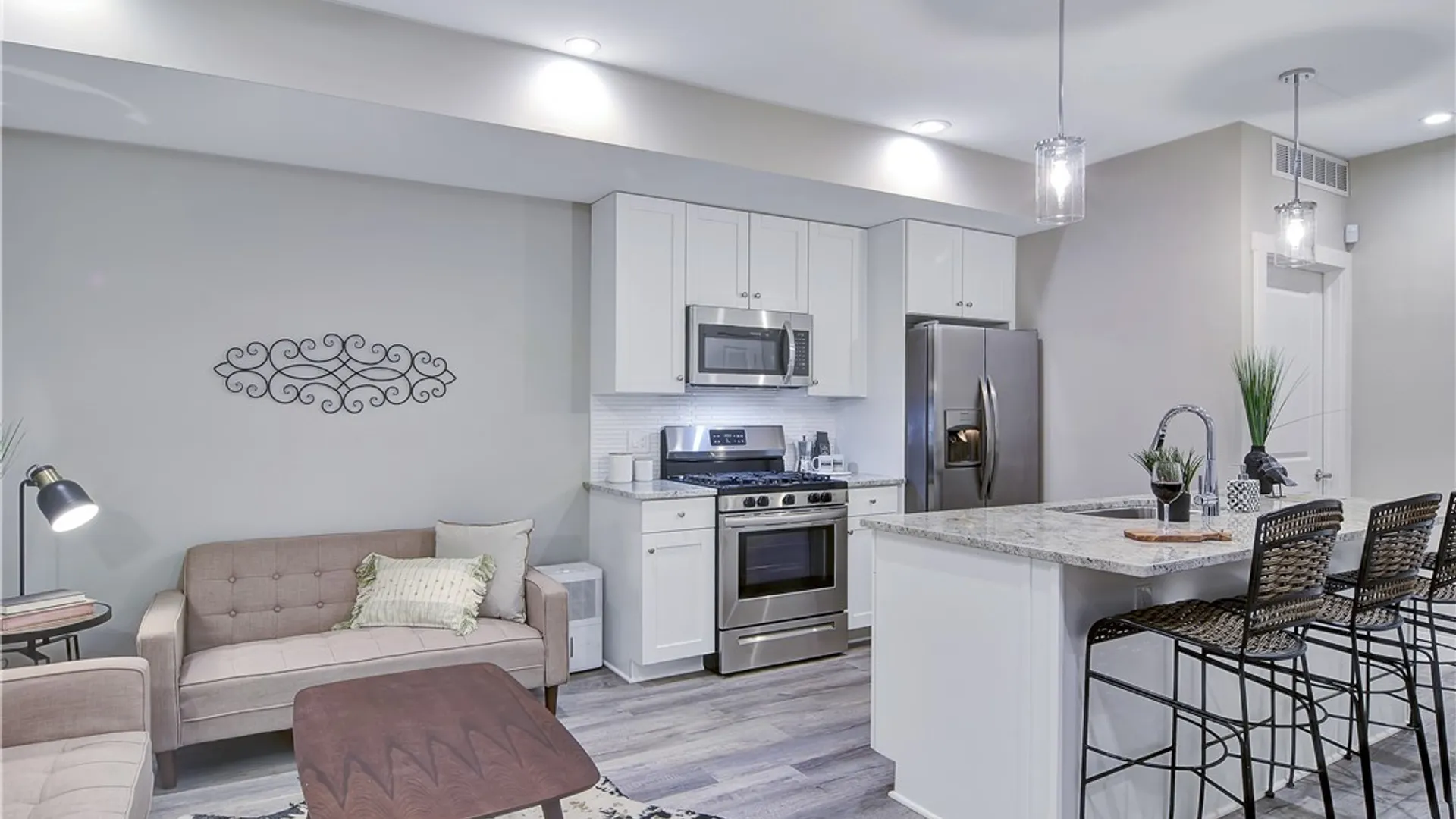 Property at 30 Horton Place, Buffalo, NY 14209 4