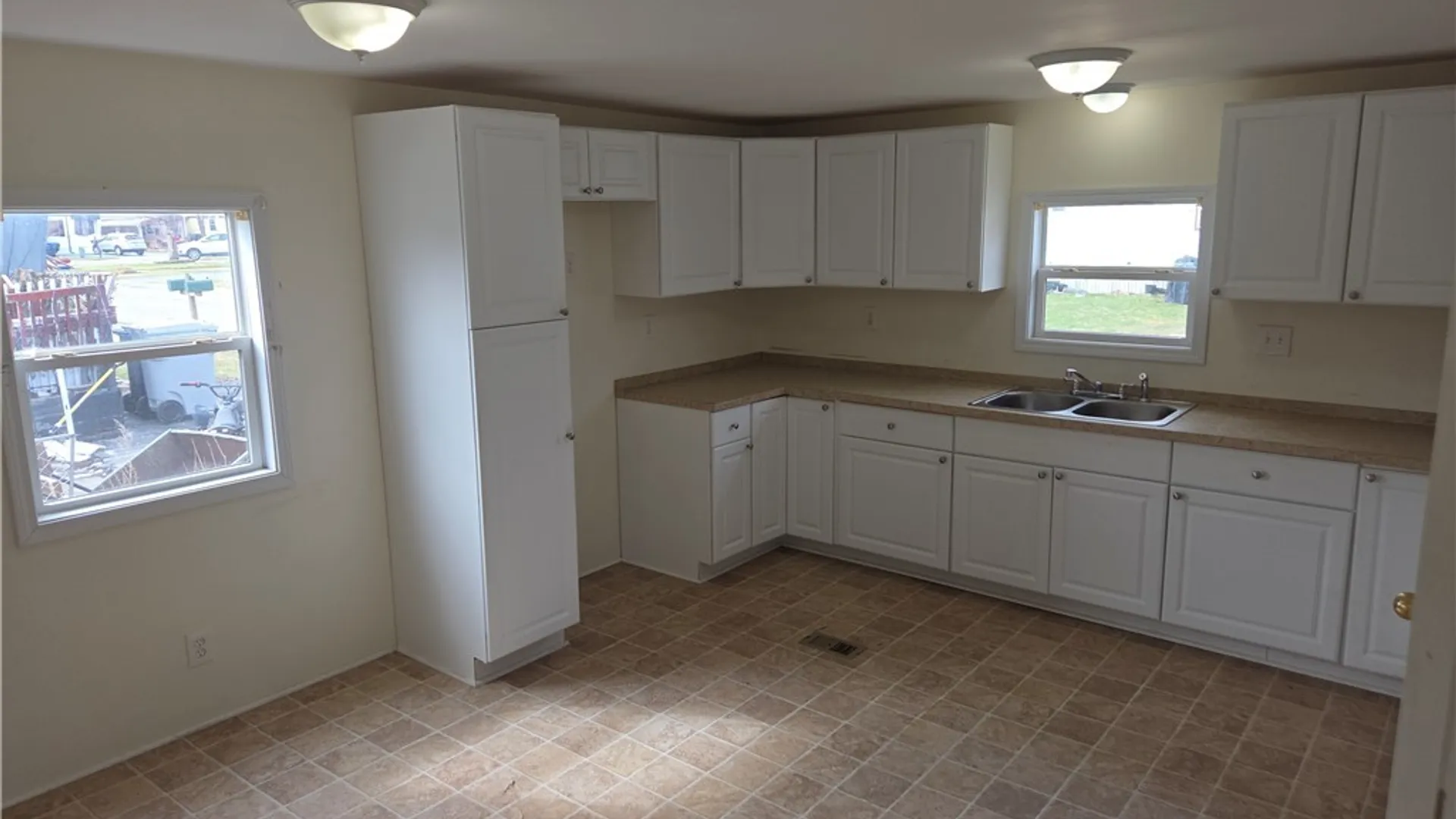 Property at 1020 Sunnyside, Niagara, NY 14304 7