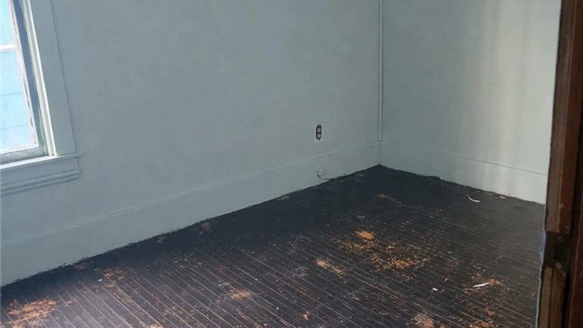 Property at 894 Prospect Avenue, Buffalo, NY 14213 17