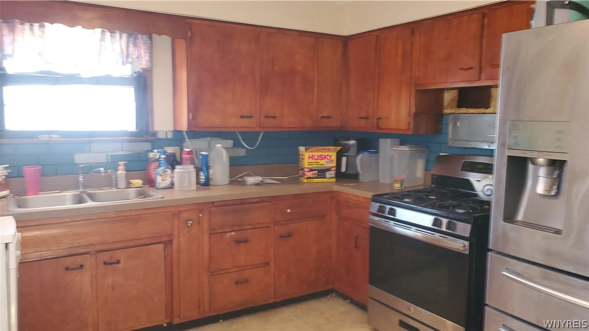 Property at 27 Lemoine Avenue, Cheektowaga, NY 14227 5