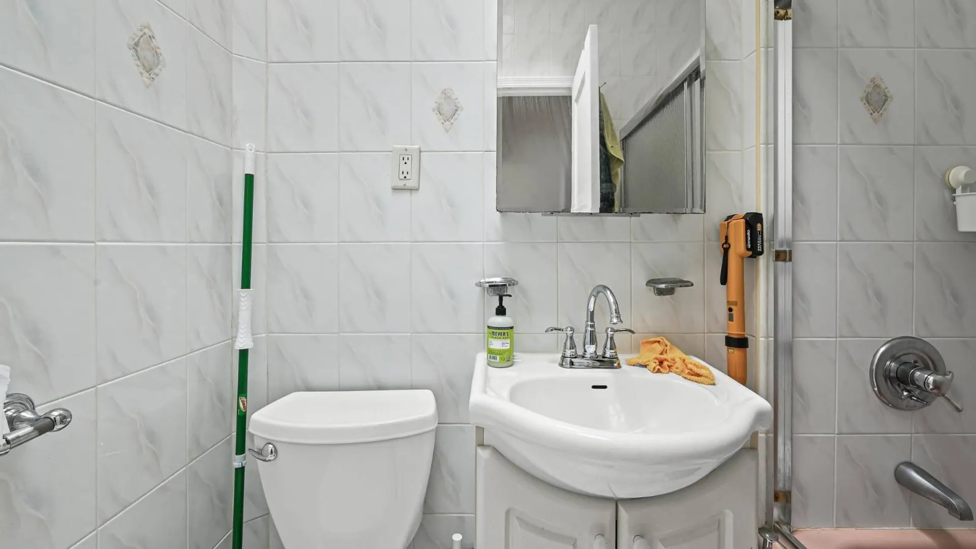 Property at 2154 60th St, Brooklyn, NY 11204 17