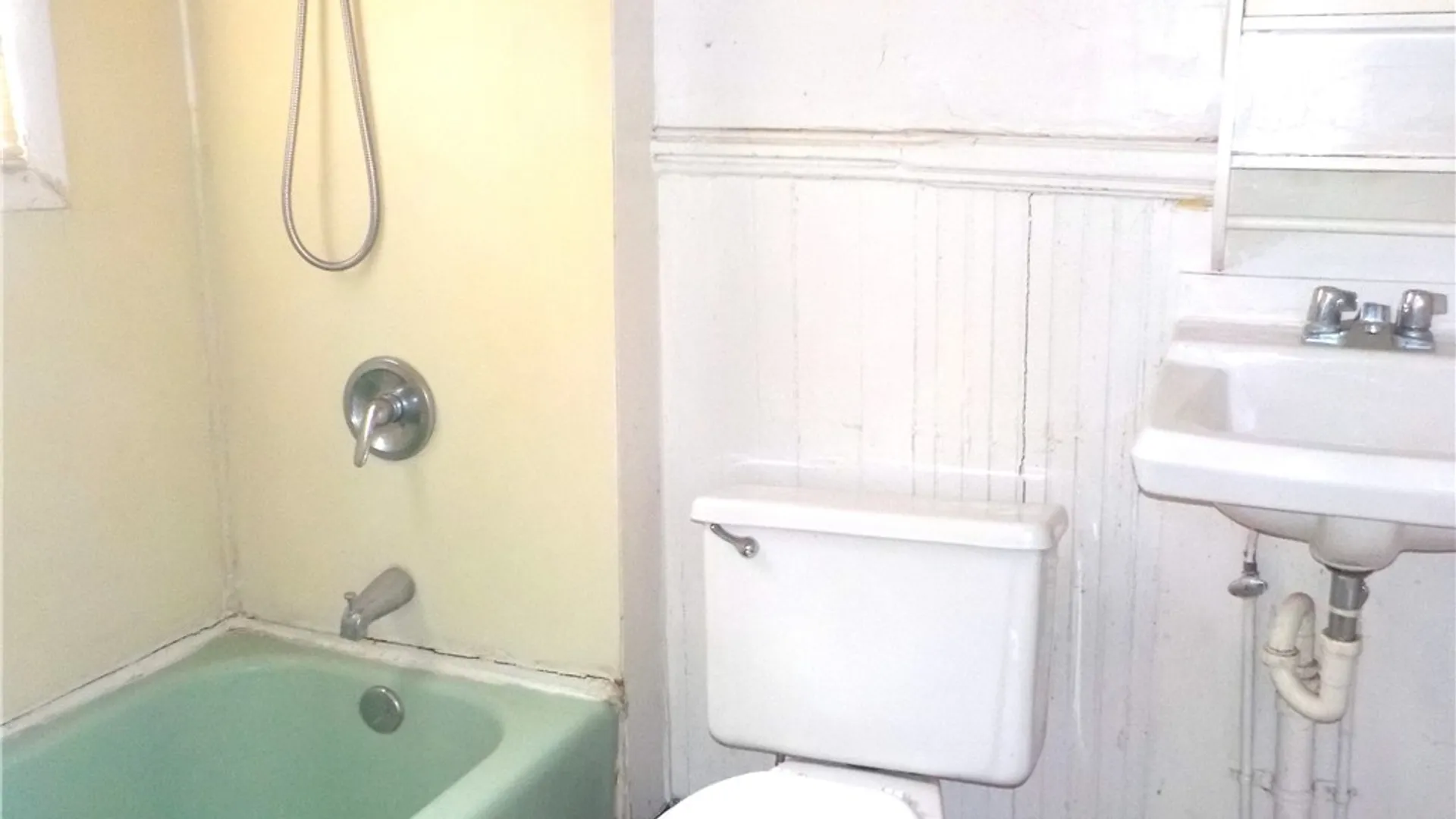 Property at 62 Scrantom Street, Rochester, NY 14605 16