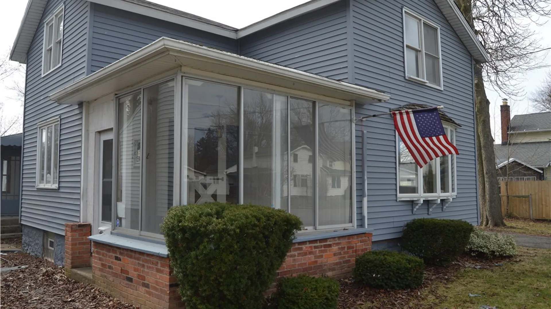 Property at 28 Minard Street, Lockport City, NY 14094 2