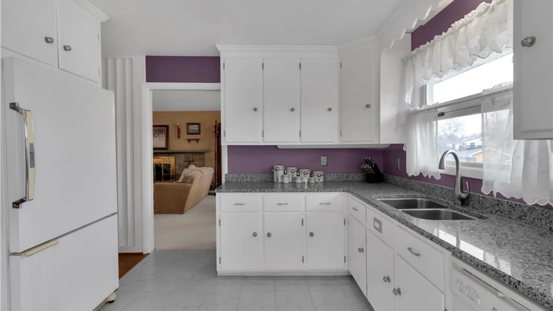 Property at 3021 Walbridge Drive, Hamburg, NY 14075 11