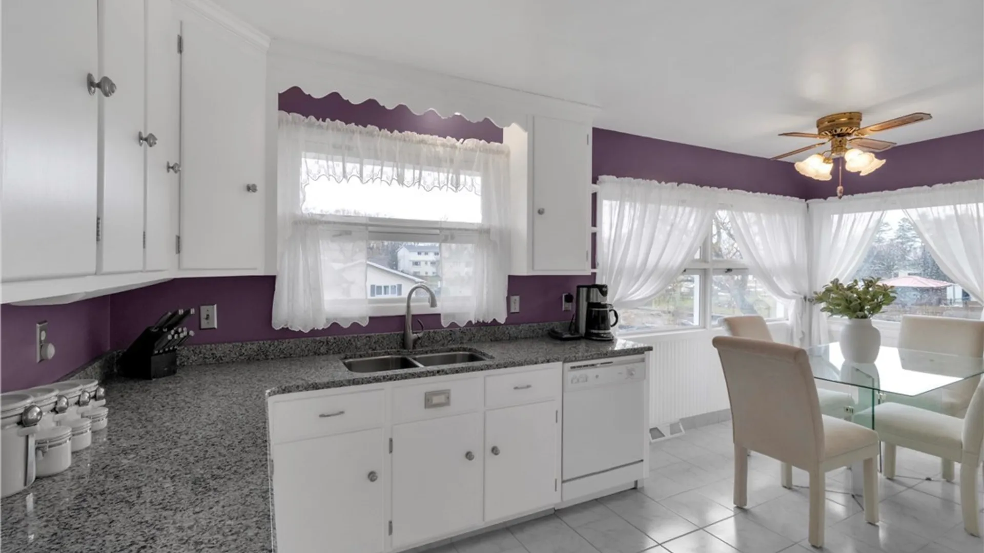 Property at 3021 Walbridge Drive, Hamburg, NY 14075 14