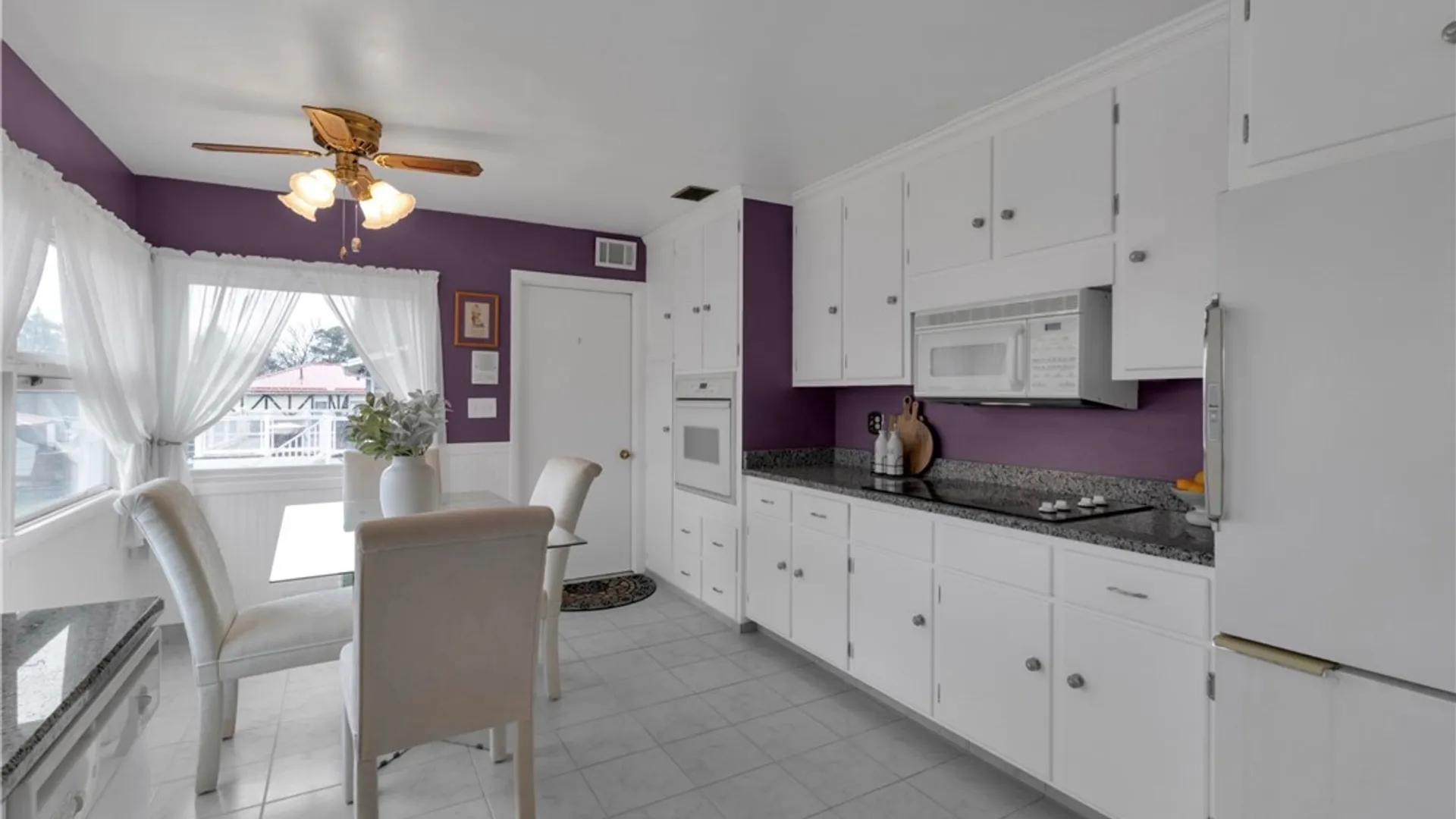 Property at 3021 Walbridge Drive, Hamburg, NY 14075 15