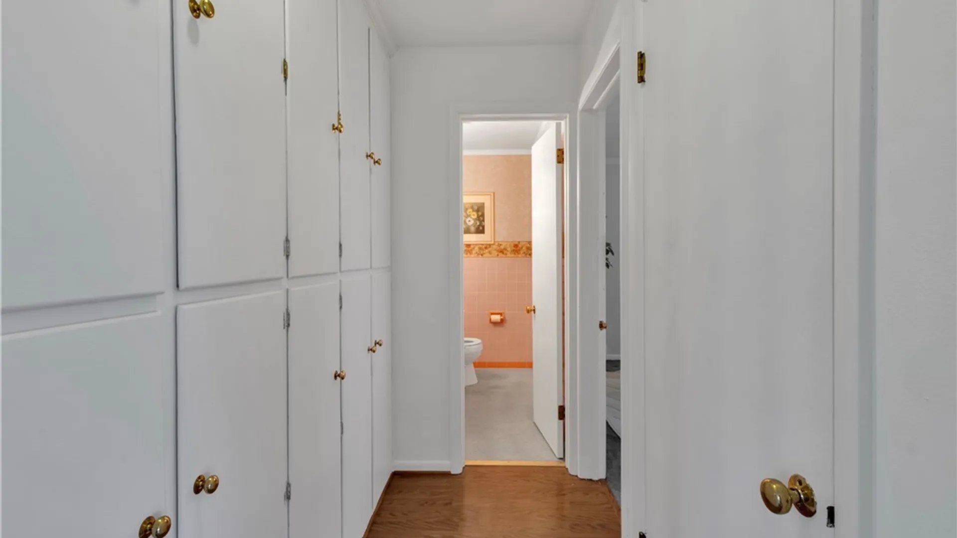 Property at 3021 Walbridge Drive, Hamburg, NY 14075 18