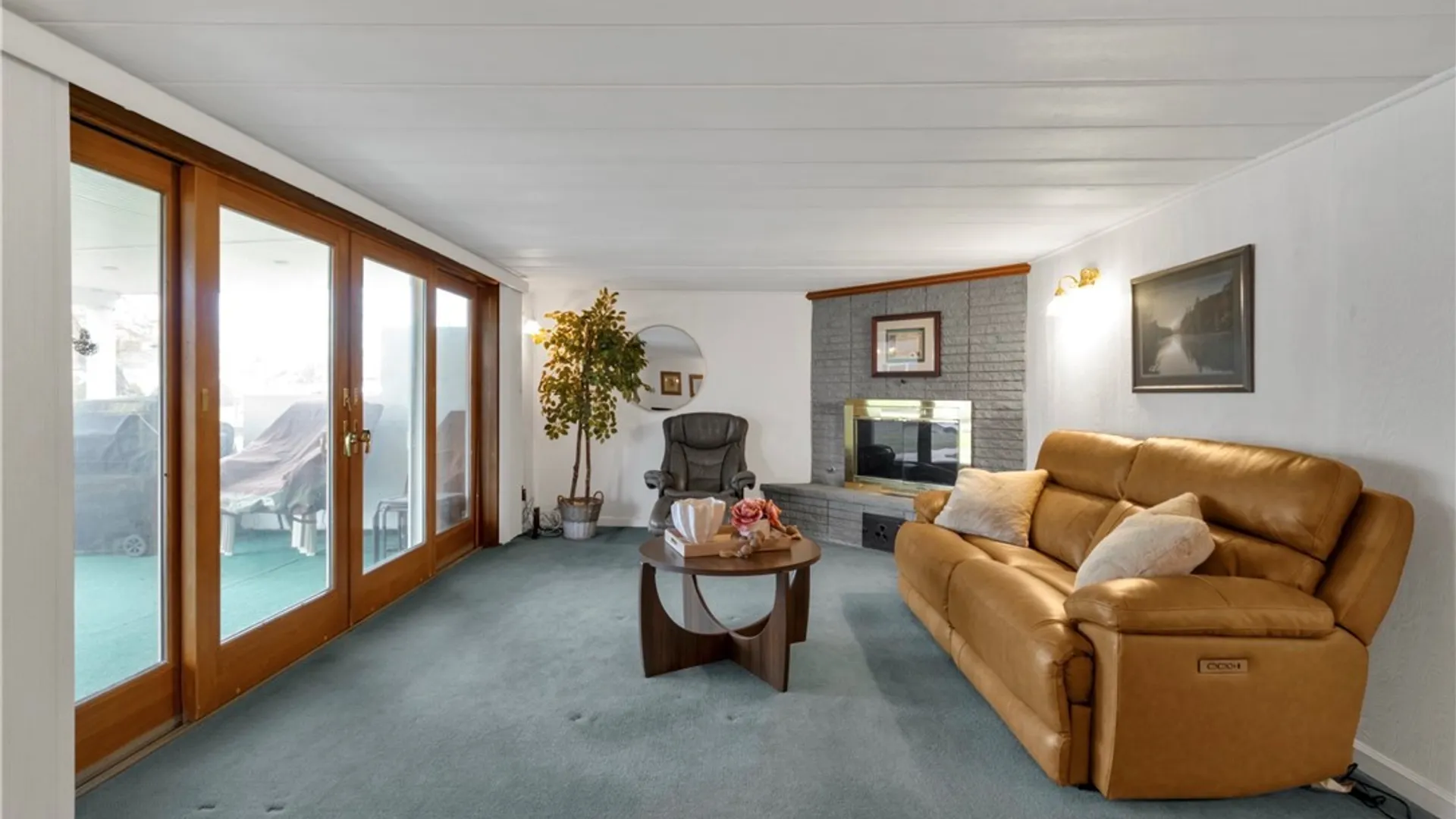 Property at 3021 Walbridge Drive, Hamburg, NY 14075 25