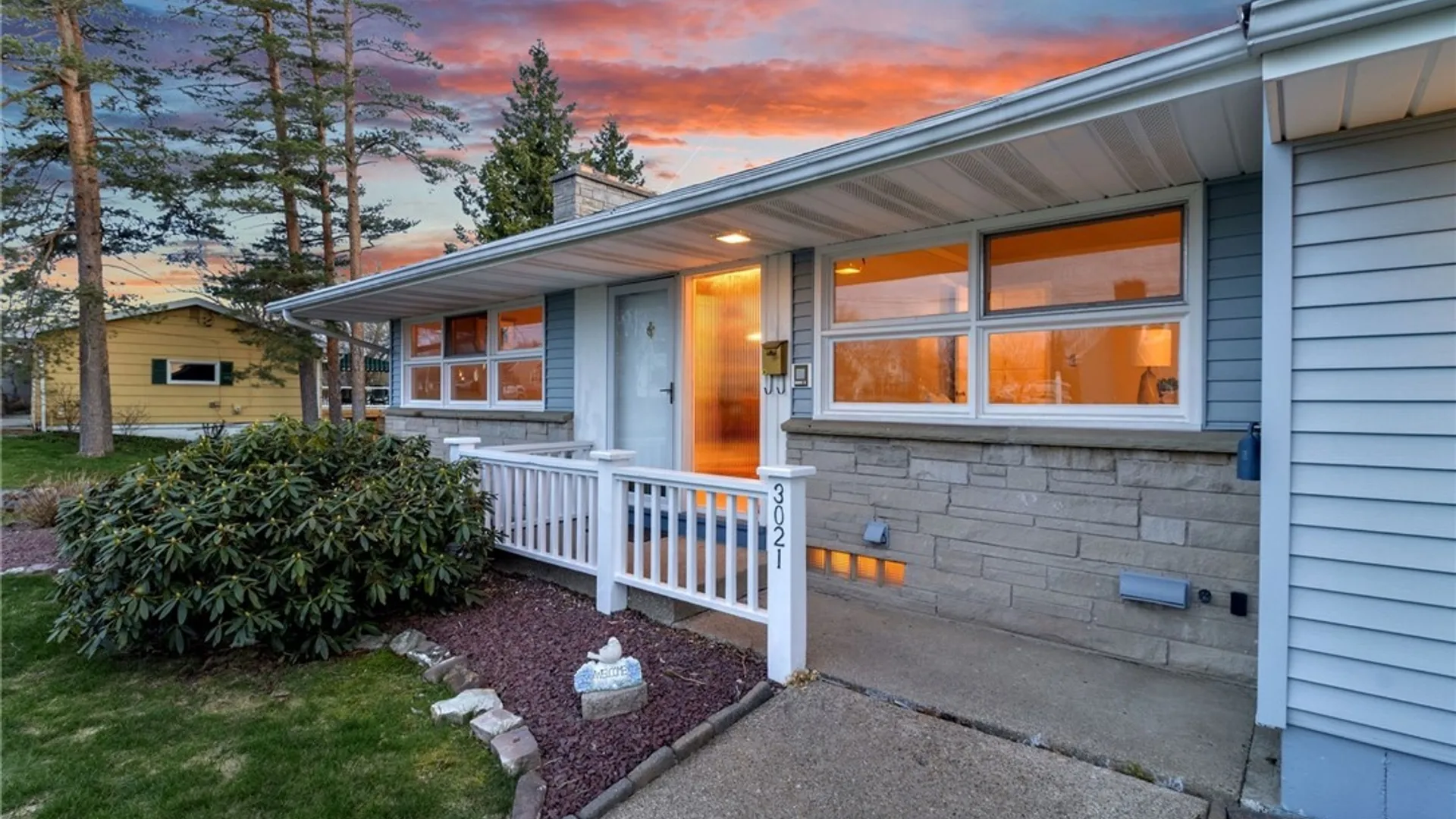 Property at 3021 Walbridge Drive, Hamburg, NY 14075 3