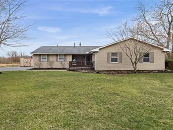 Property at 11046 W Scott Road, Ridgeway, NY 14103