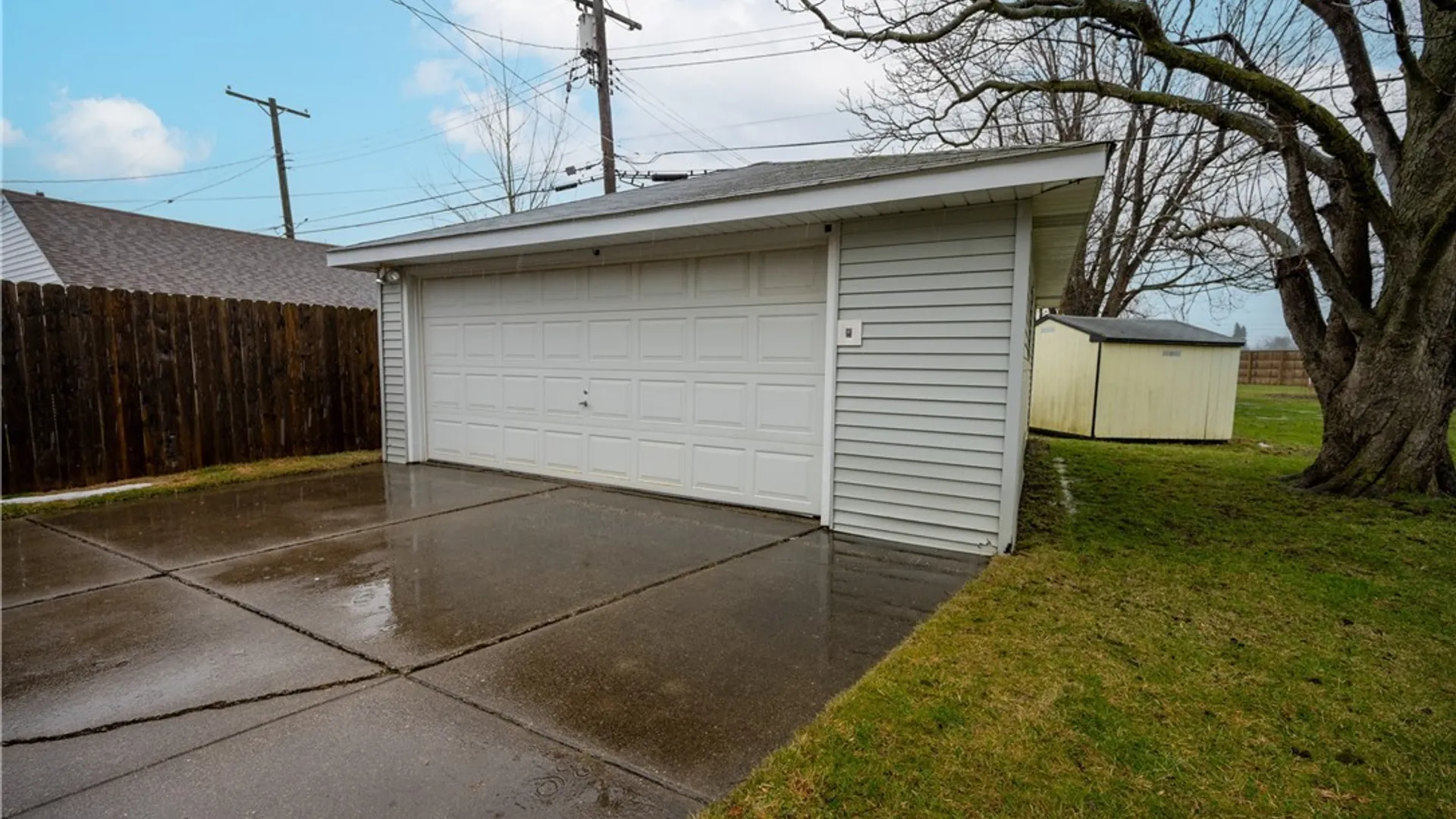 Property at 27 Edmund Street, Cheektowaga, NY 14227 10
