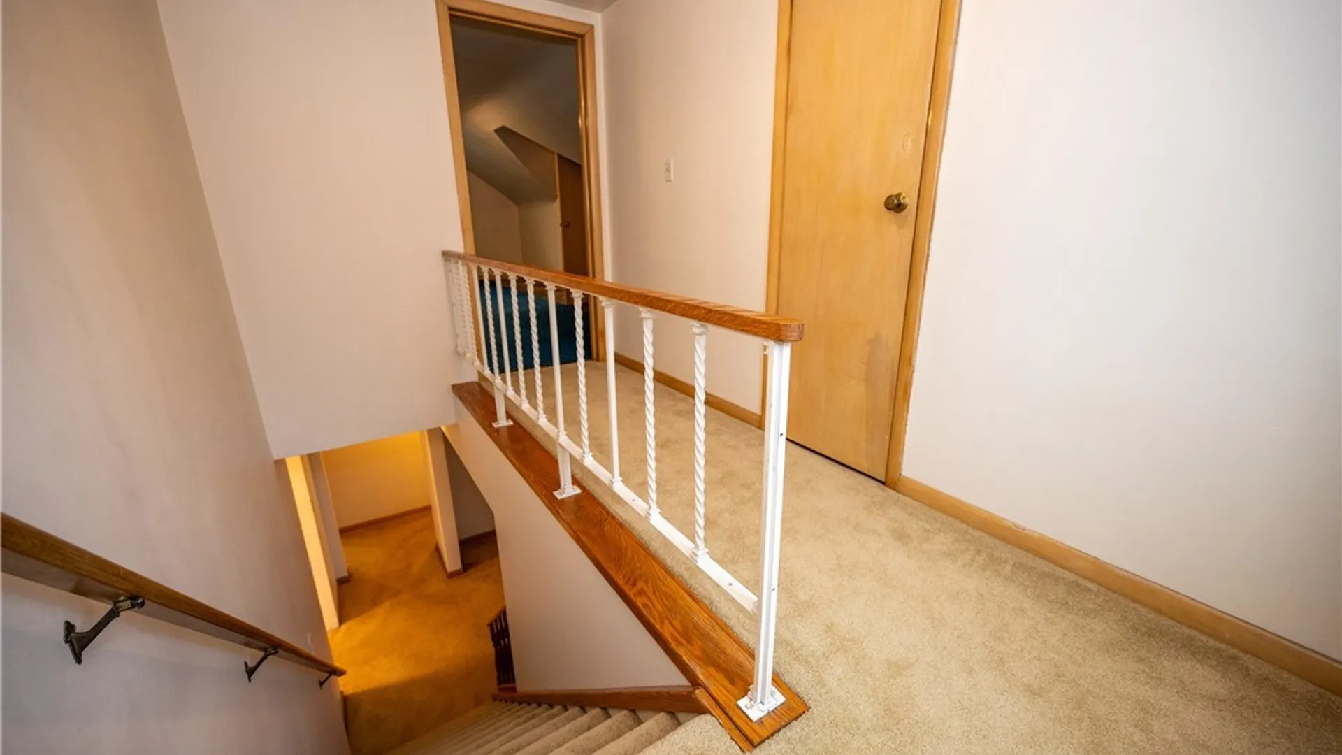 Property at 27 Edmund Street, Cheektowaga, NY 14227 35