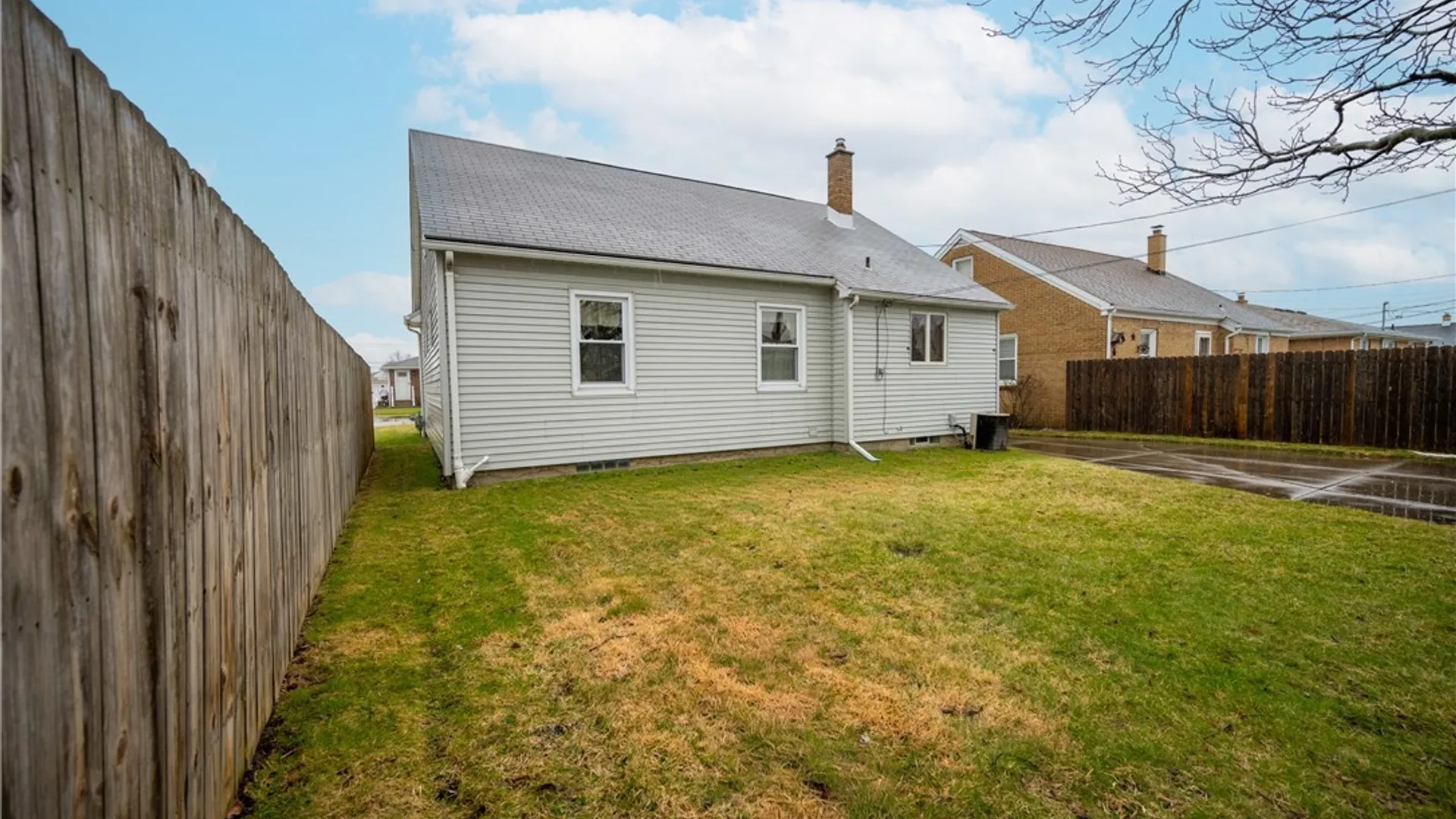 Property at 27 Edmund Street, Cheektowaga, NY 14227 6