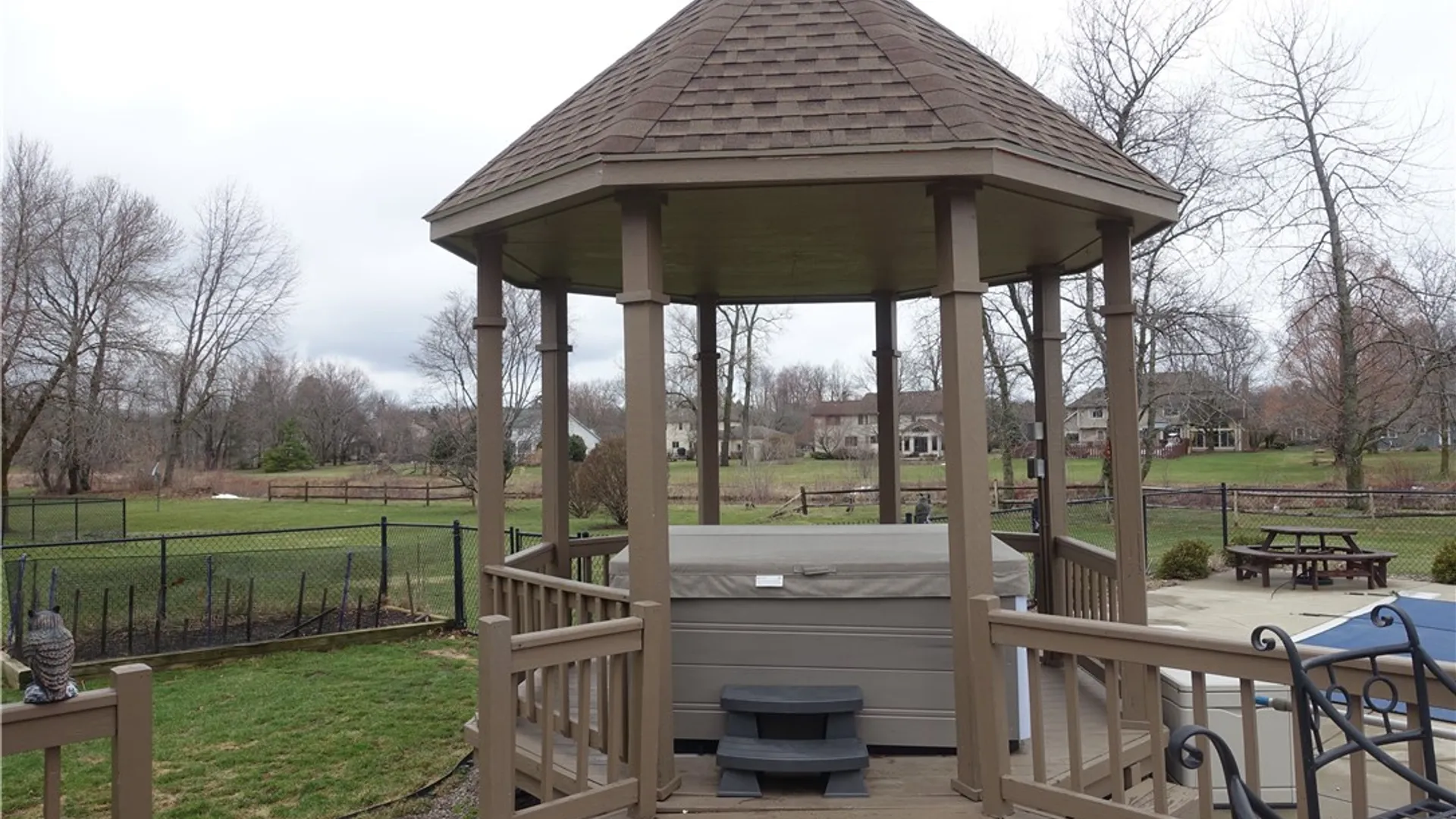 Property at 5 Blue Pine Circle, Penfield, NY 14526 34