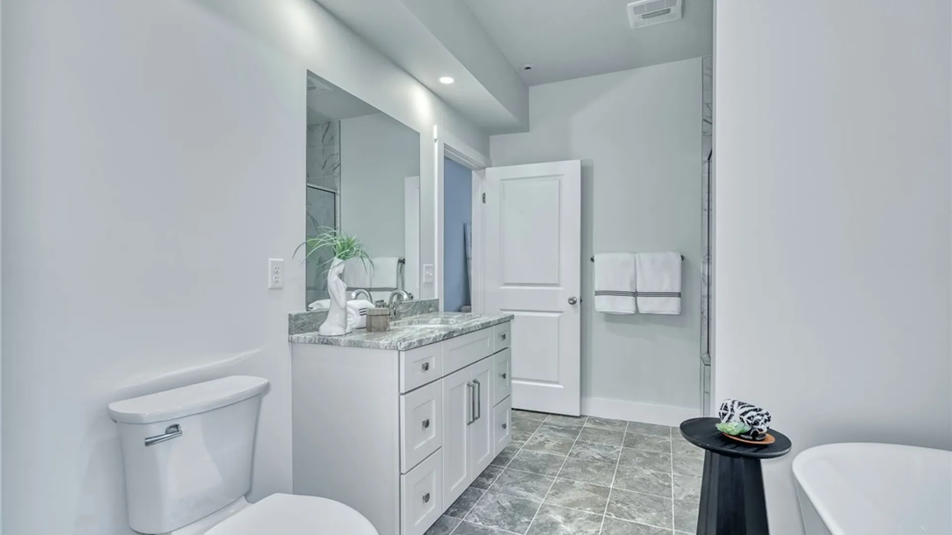 Property at 673 Seneca Road, Irondequoit, NY 14622 36