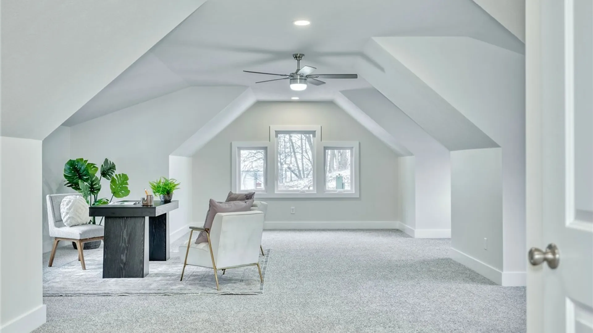 Property at 673 Seneca Road, Irondequoit, NY 14622 46