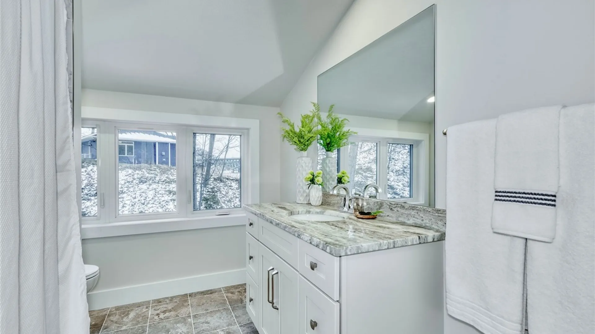 Property at 673 Seneca Road, Irondequoit, NY 14622 49