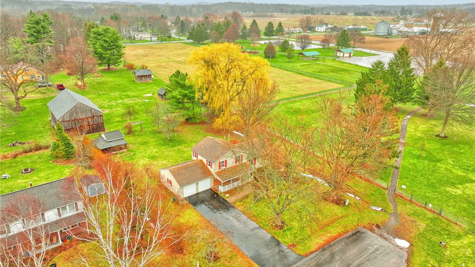 Property at 201 Bittersweet Drive, Farmington, NY 14425 48