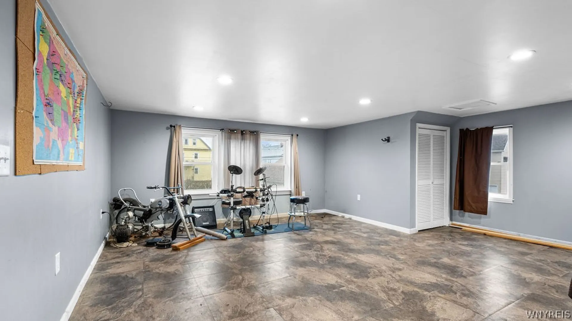 Property at 159 Callodine Avenue, Amherst, NY 14226 32