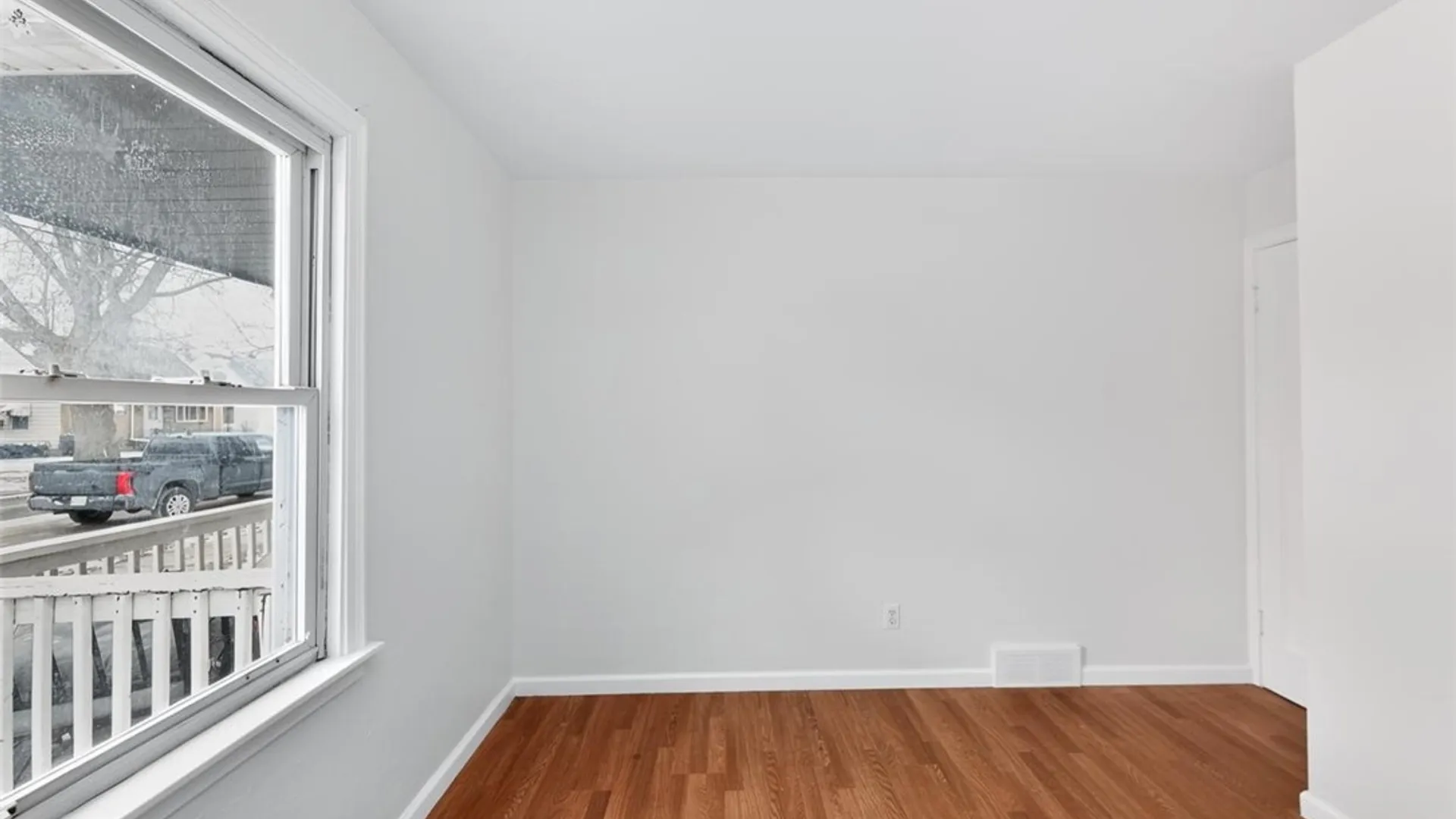 Property at 3028 Welch Avenue, Niagara Falls, NY 14303 17