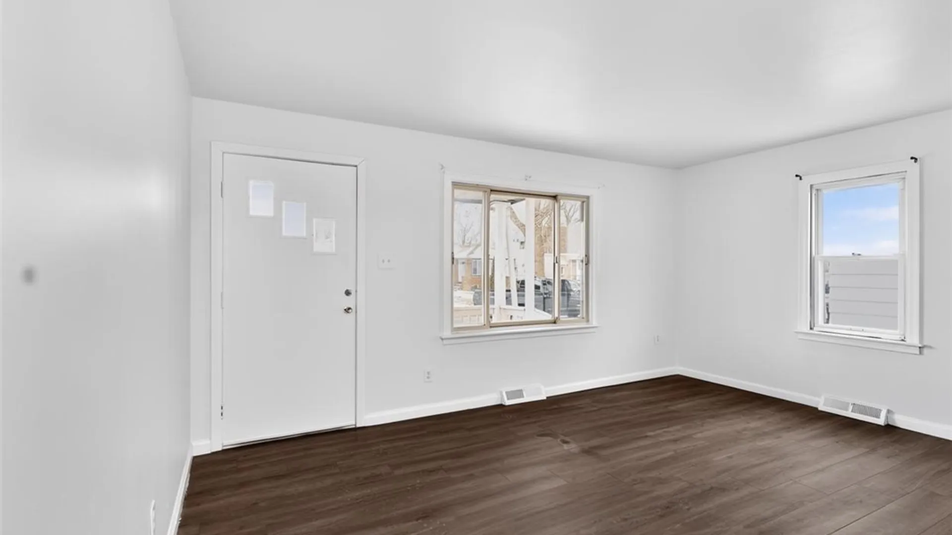 Property at 3028 Welch Avenue, Niagara Falls, NY 14303 22