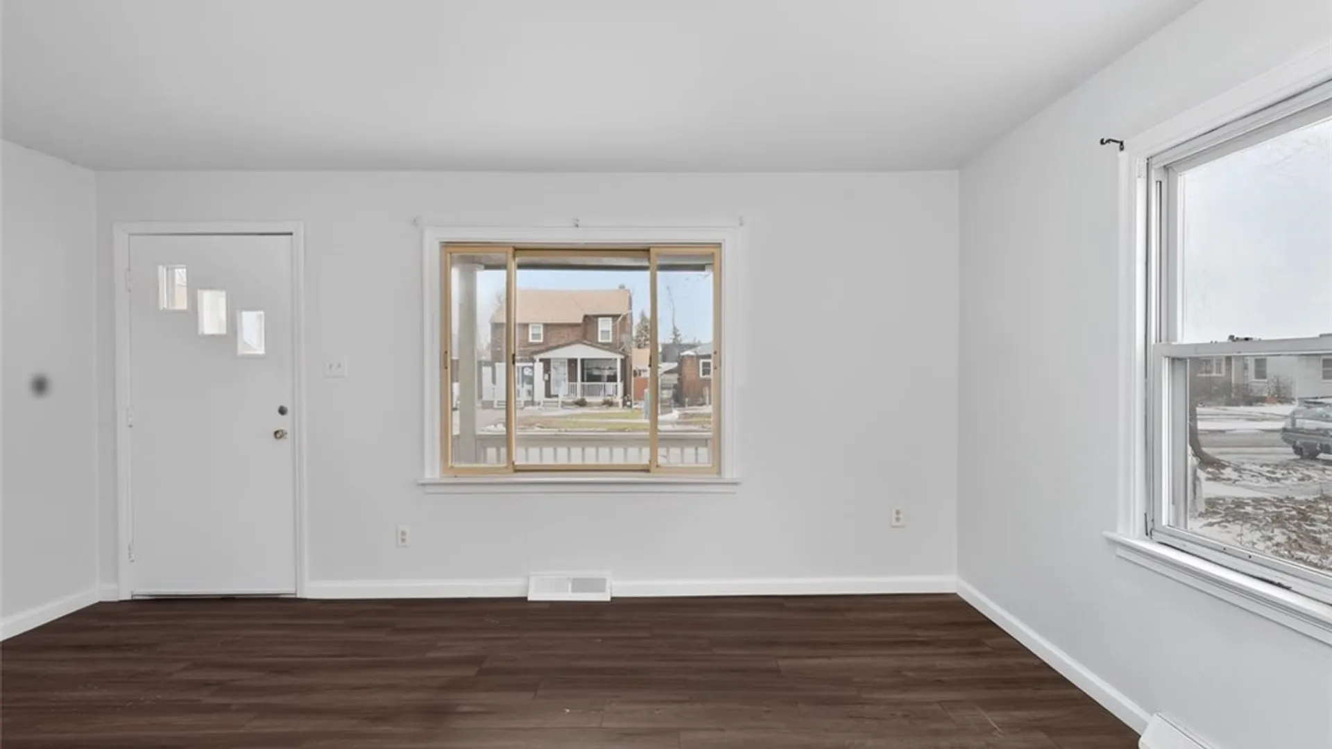 Property at 3028 Welch Avenue, Niagara Falls, NY 14303 23