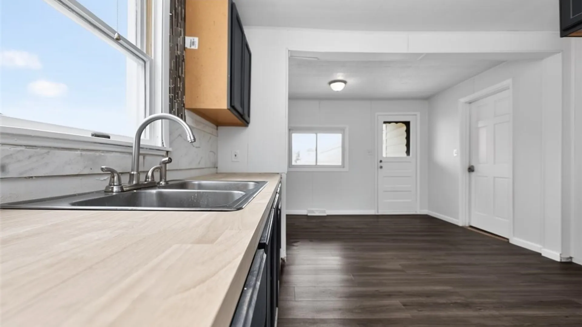 Property at 3028 Welch Avenue, Niagara Falls, NY 14303 31