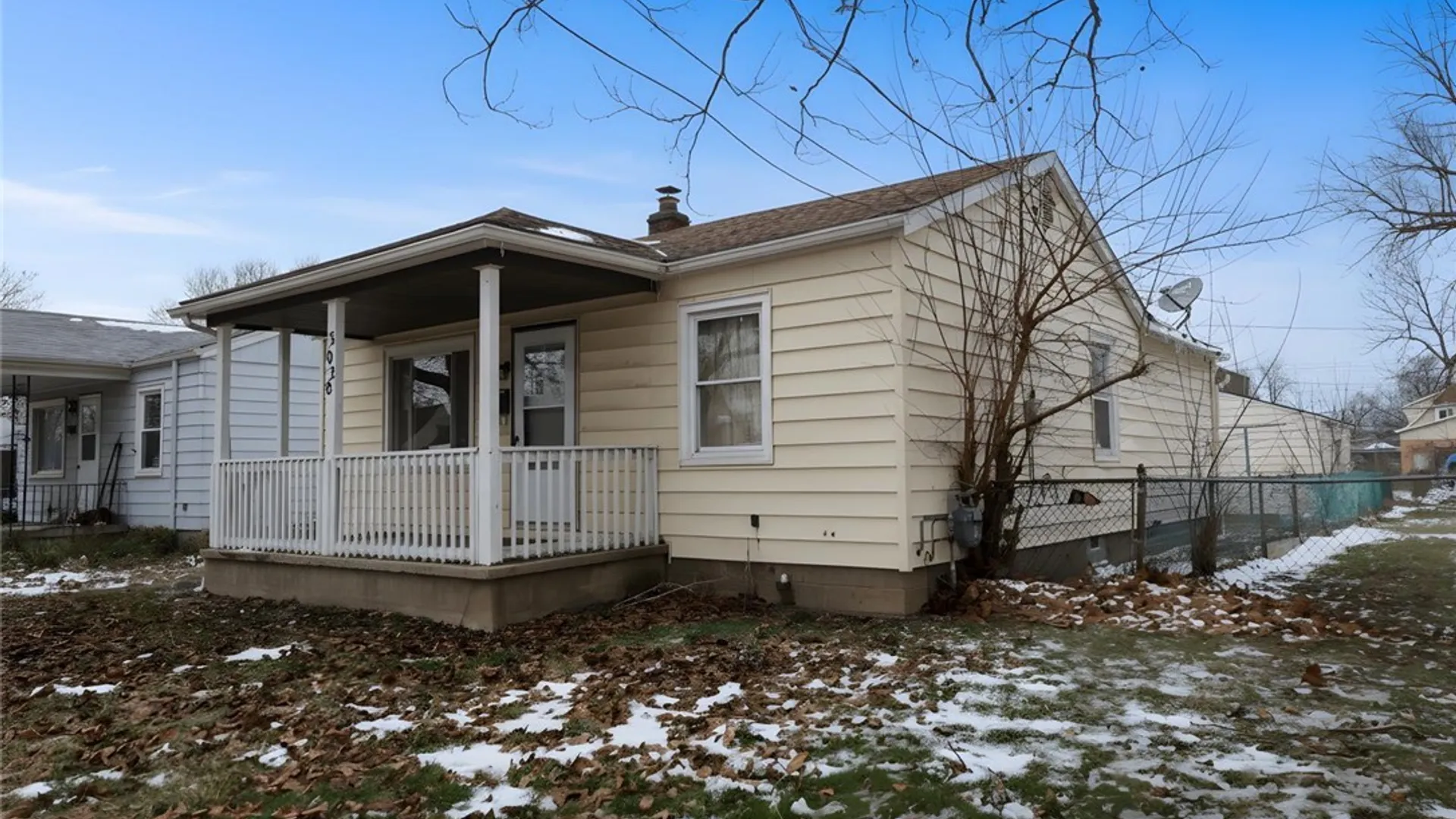 Property at 3028 Welch Avenue, Niagara Falls, NY 14303 4