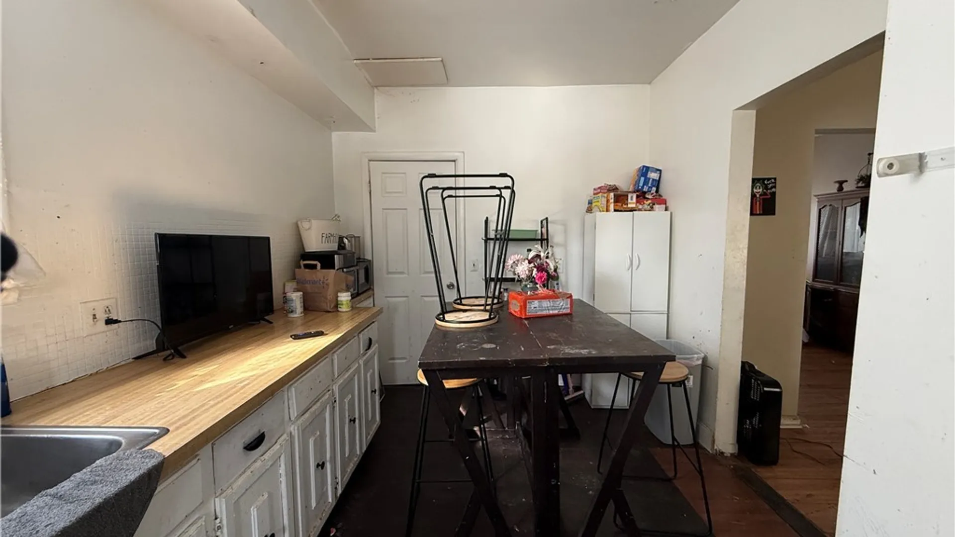 Property at 131 Riverside Avenue, Buffalo, NY 14207 5