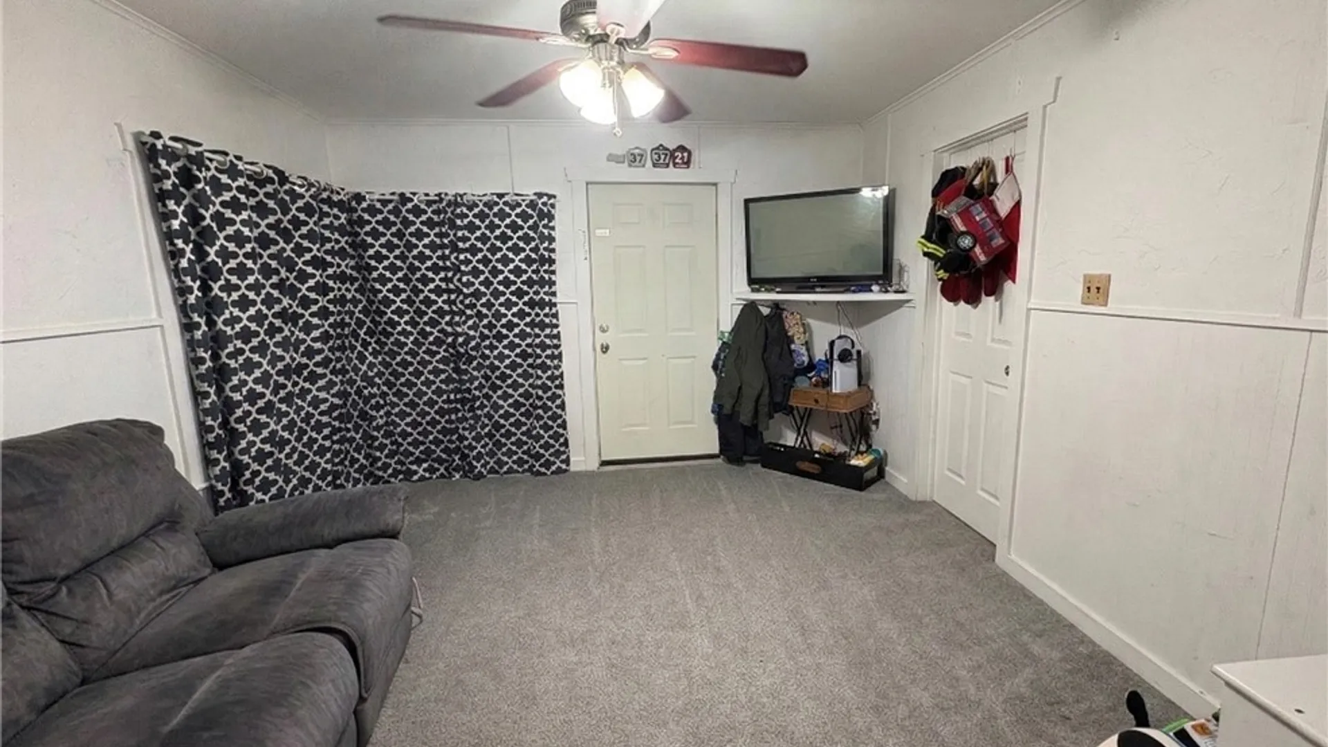 Property at 7 High St., Evans, NY 14006 8