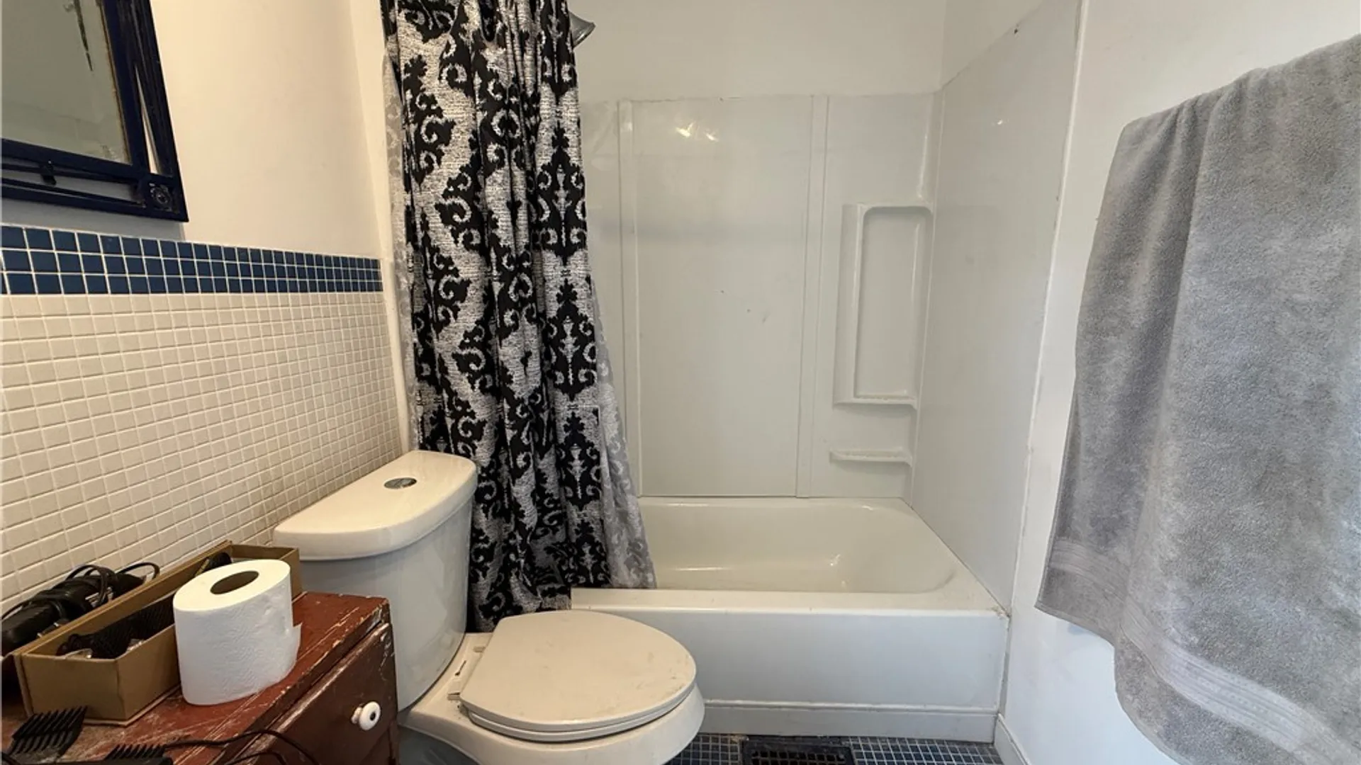 Property at 219 Rhode Island Street, Buffalo, NY 14213 12