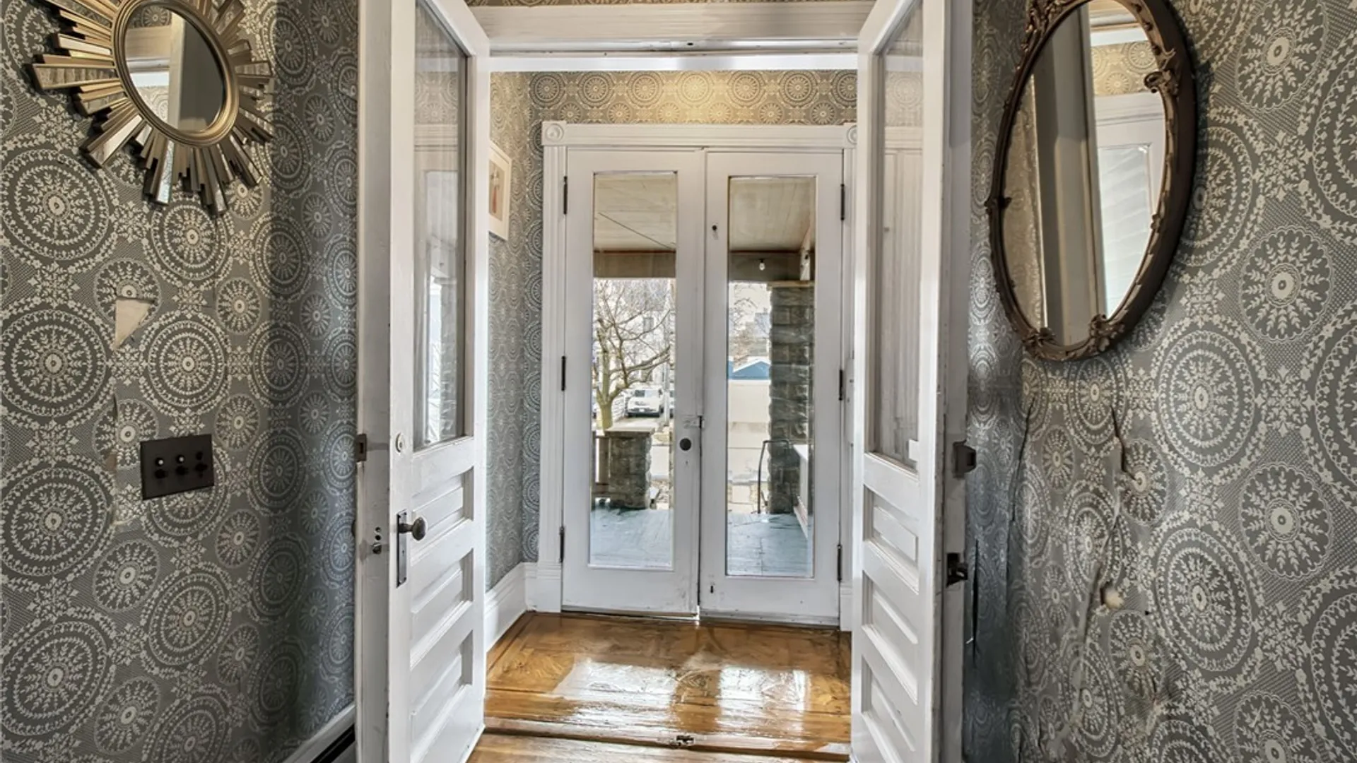 Property at 370 Bryant Street, Buffalo, NY 14222 4