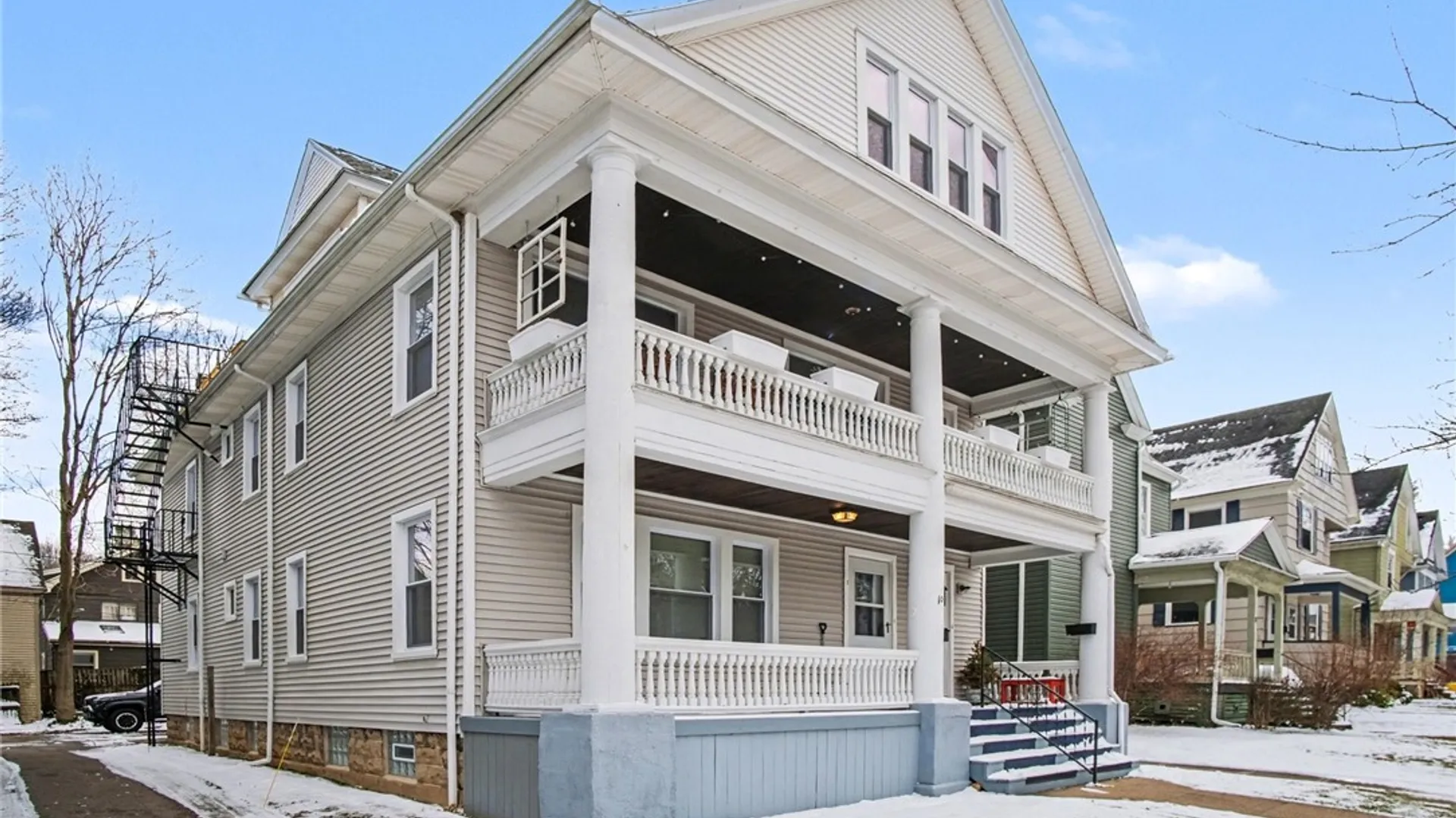 Property at 10 Werner Park, Rochester, NY 14620 3