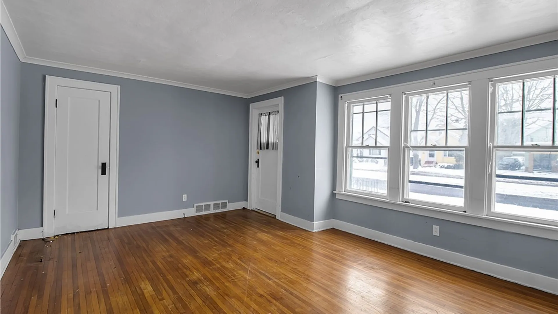 Property at 339 Windermere Boulevard, Amherst, NY 14226 15