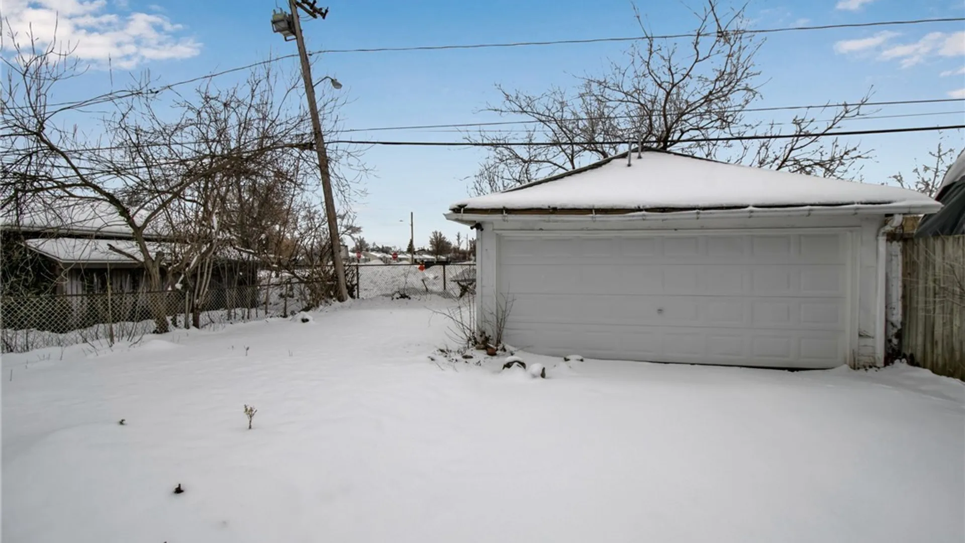 Property at 339 Windermere Boulevard, Amherst, NY 14226 3