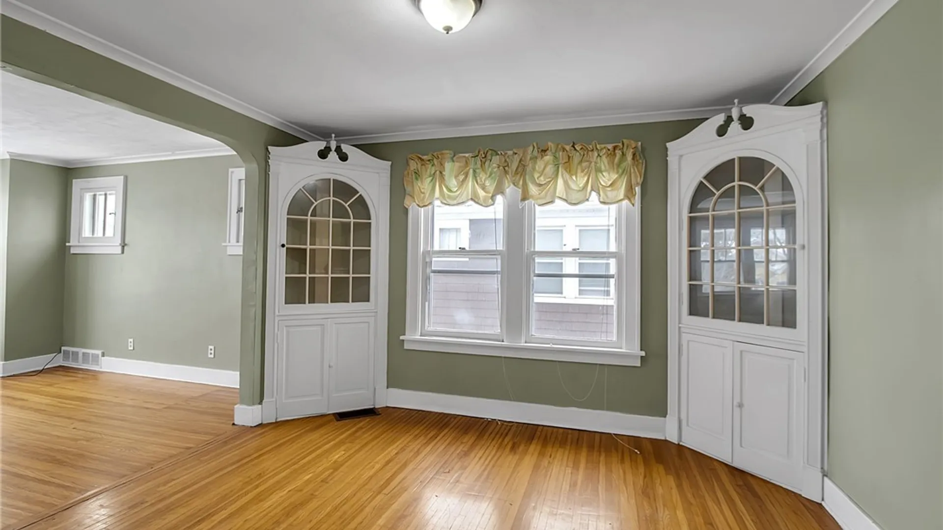 Property at 339 Windermere Boulevard, Amherst, NY 14226 30