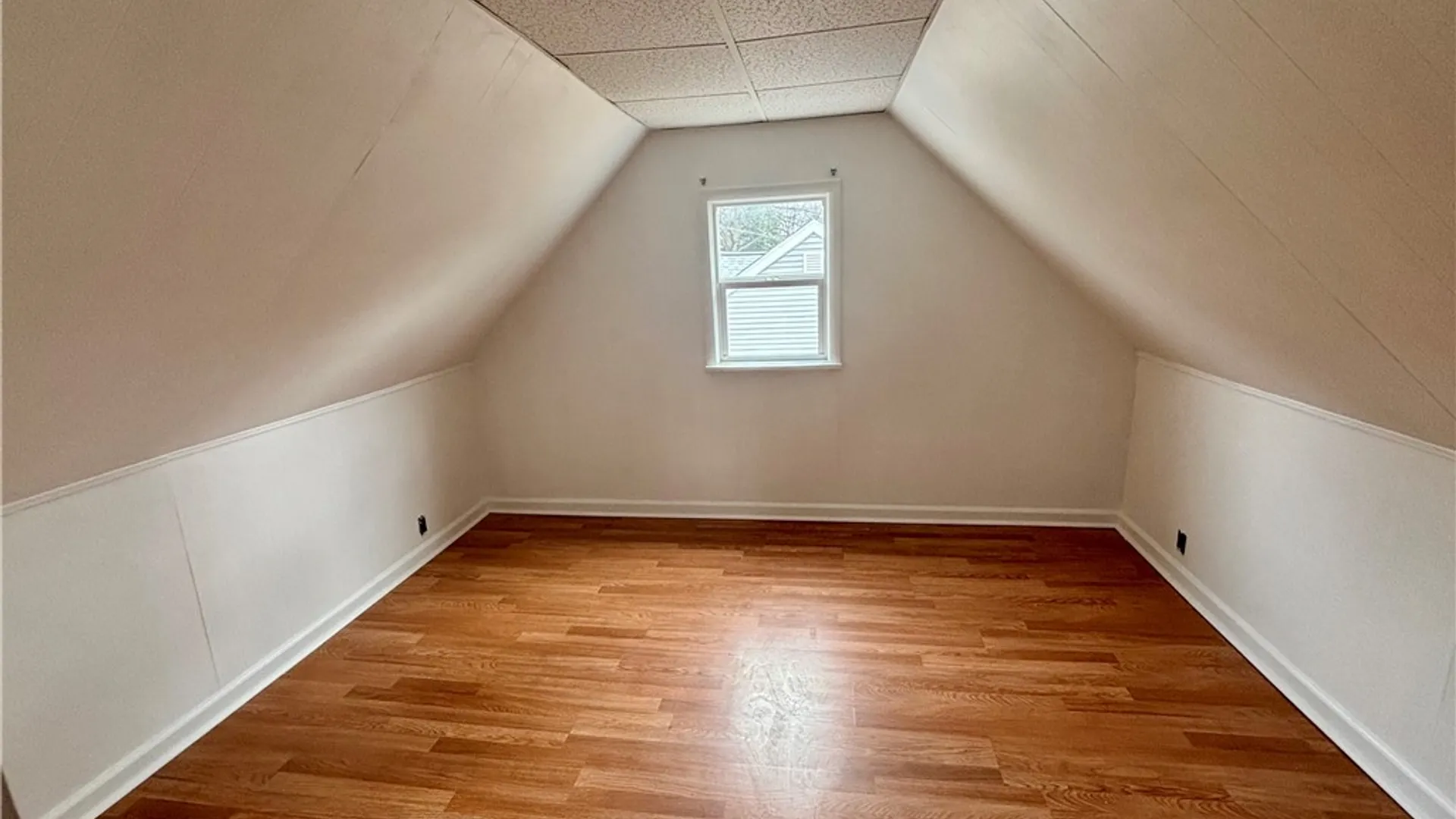 Property at 61 Auburn Avenue, Gates, NY 14606 20