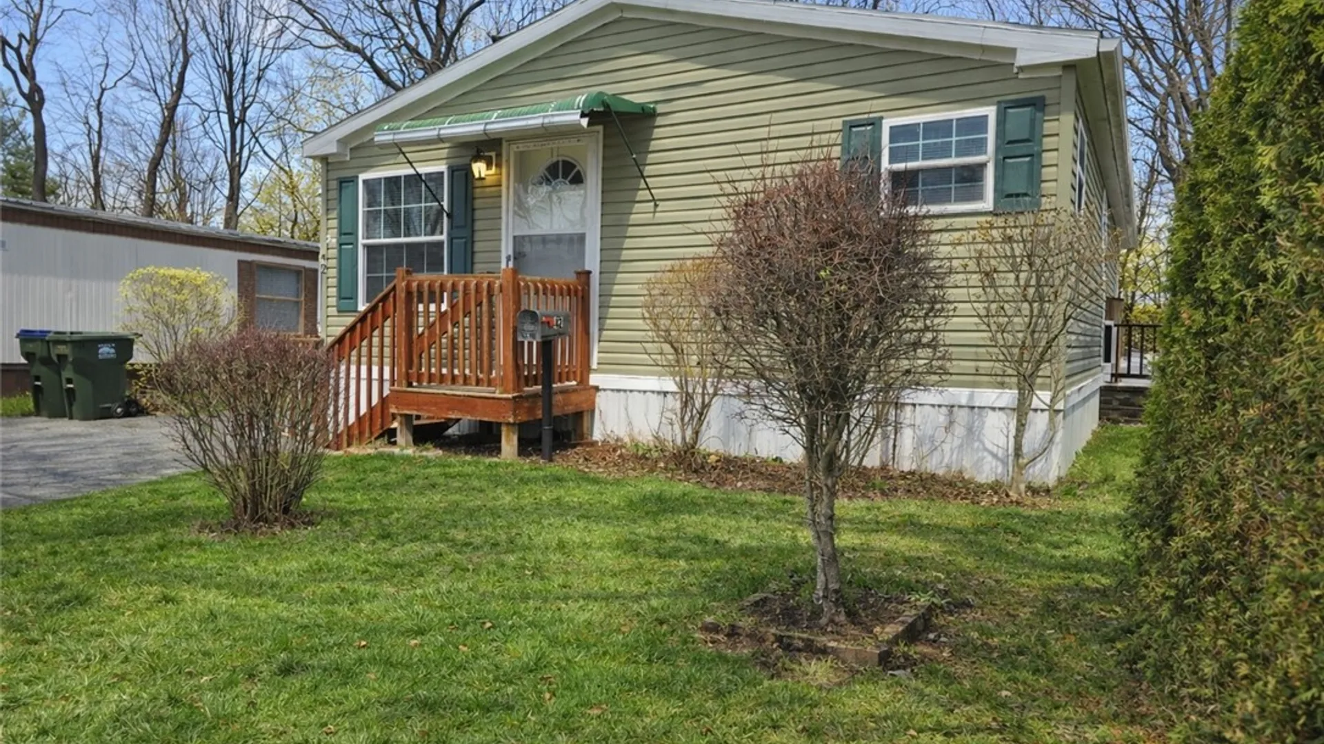 Property at 42 Sebastian Drive, Penfield, NY 14625 17