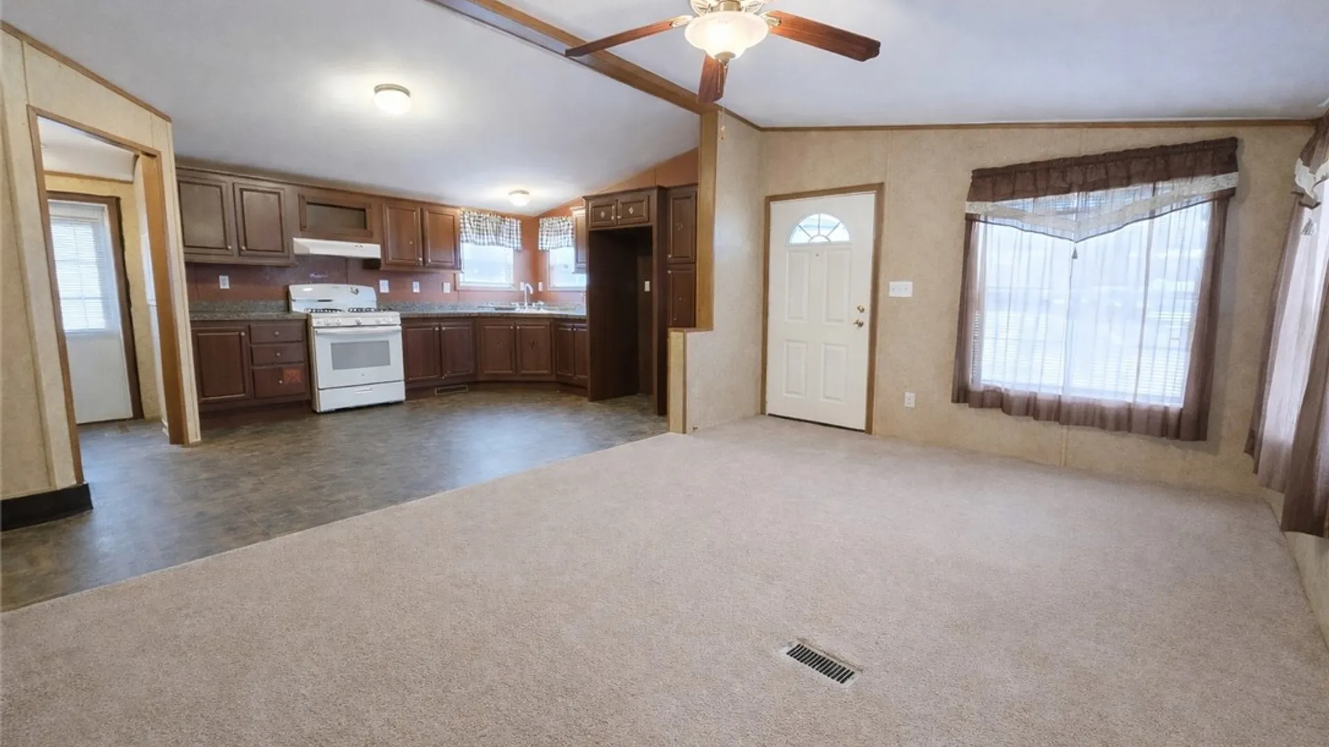 Property at 42 Sebastian Drive, Penfield, NY 14625 2